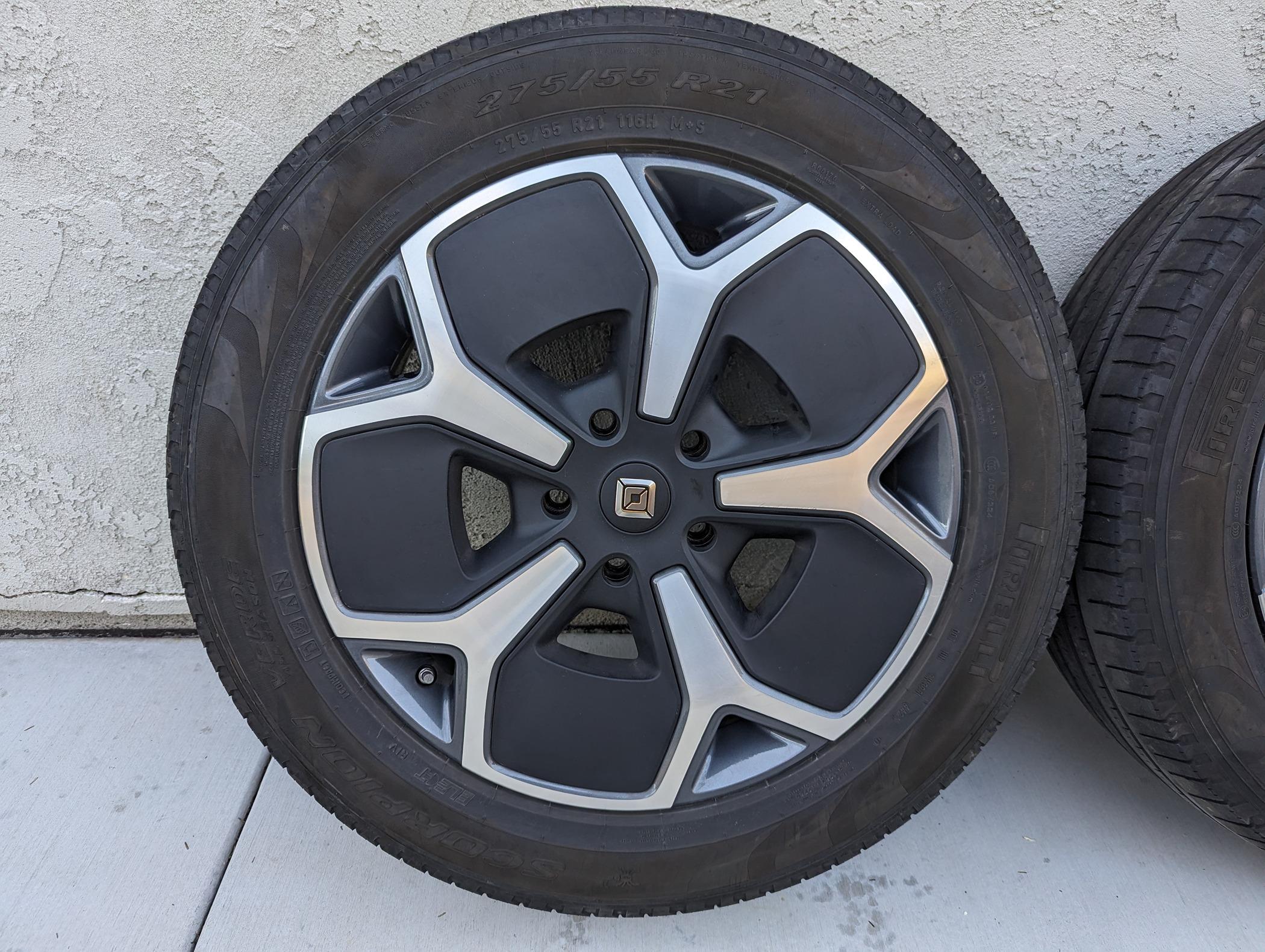 Rivian R1T R1S SOLD! PXL_20240329_234530593