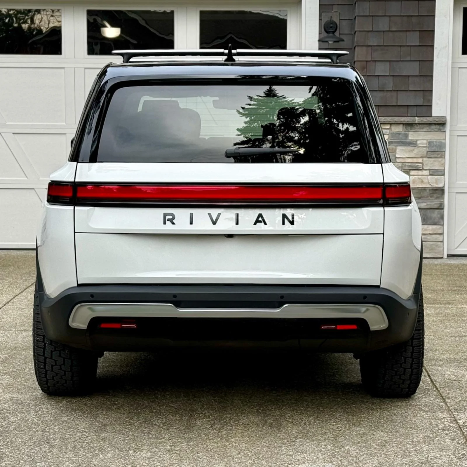 Rivian R1T R1S PPF, blackout and de-badge (white R1S) IMG_8831@2x