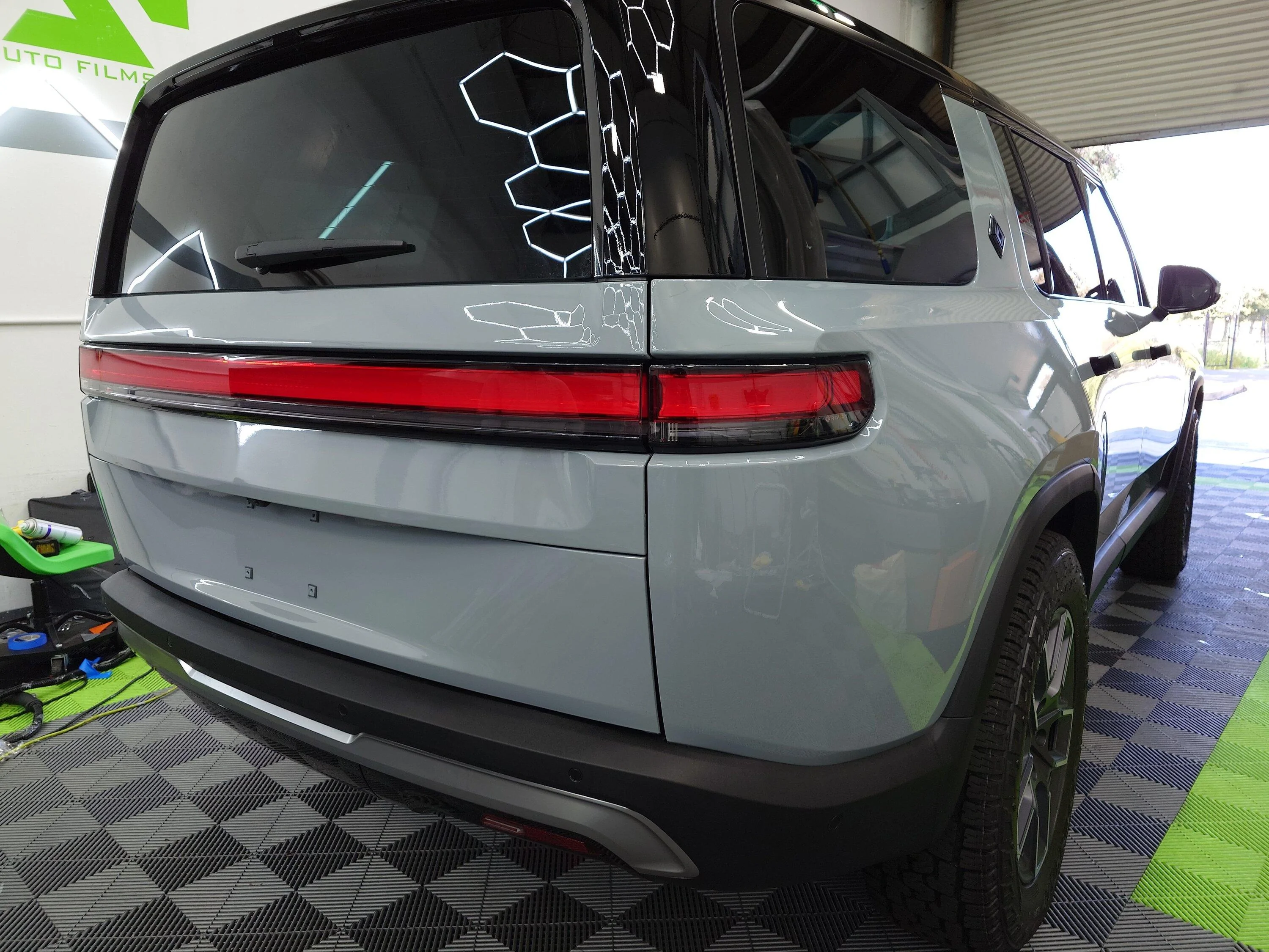 Rivian R1T R1S Finally Got It Back - Limestone Full PPF Wrap 20240331_153205