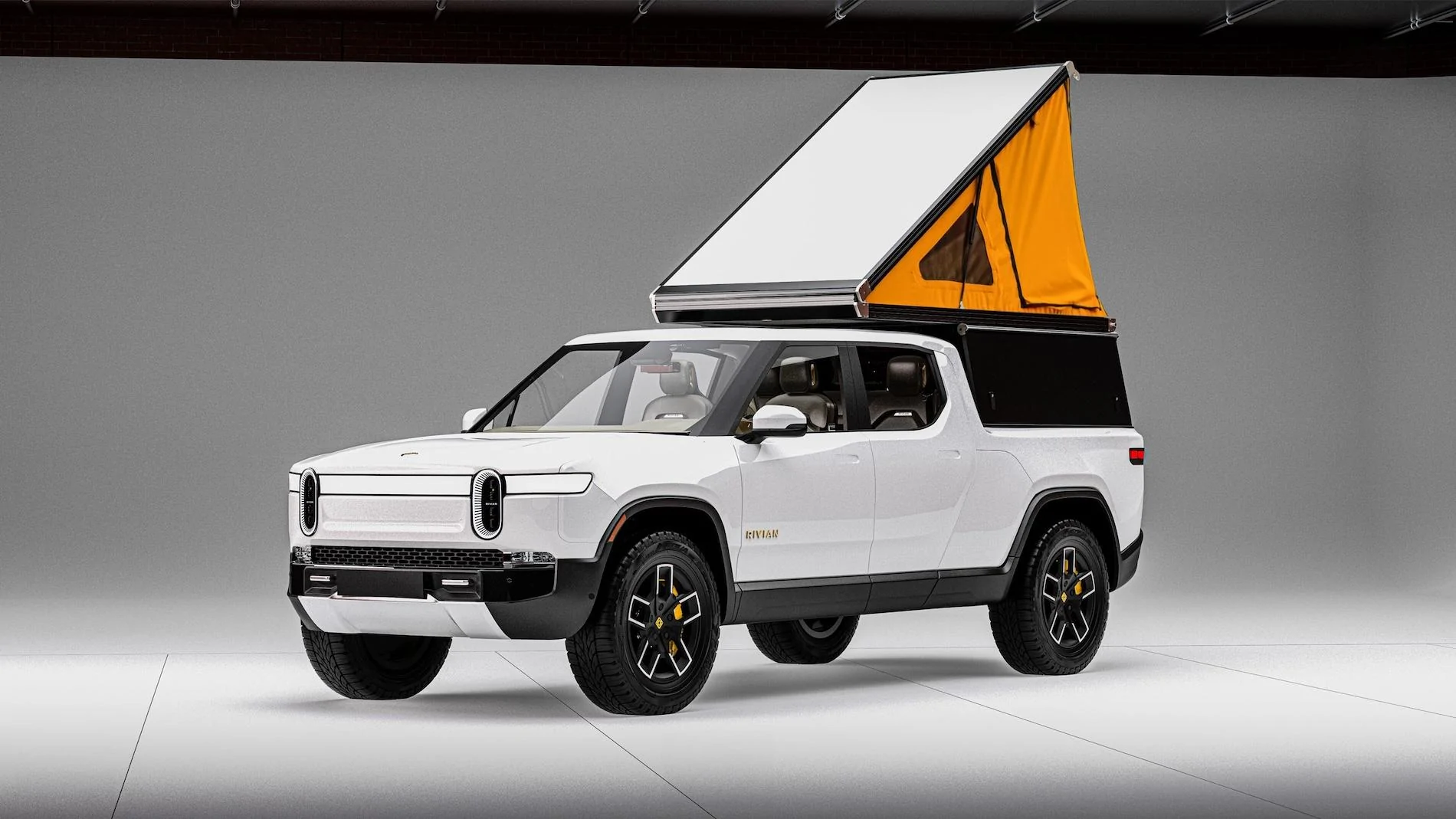 Rivian R1T R1S Go Fast Camper for R1T Announced gofastcampers-rivian-r1t-7