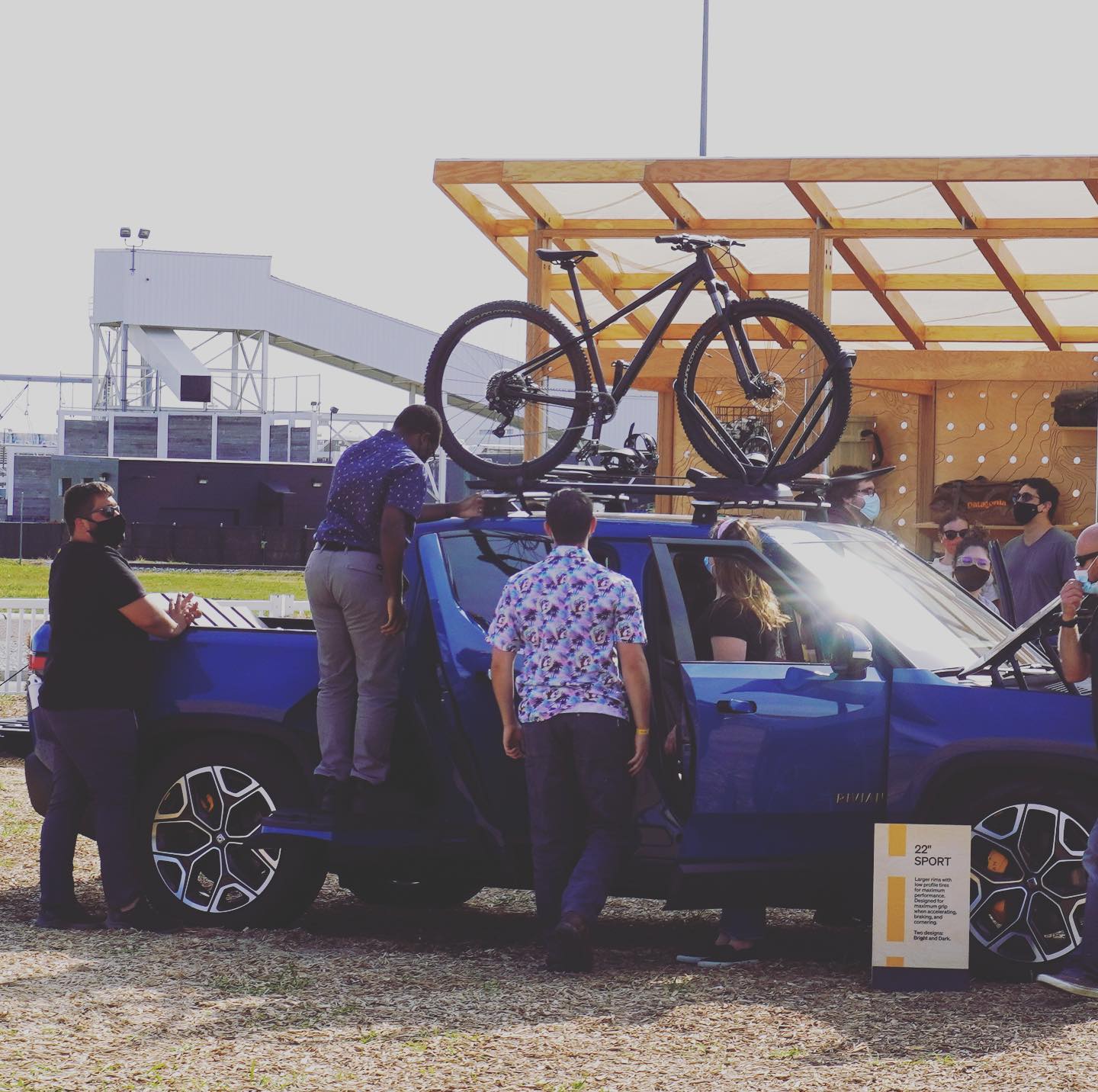 Rivian R1T R1S Real Rivian Photos & Videos 8