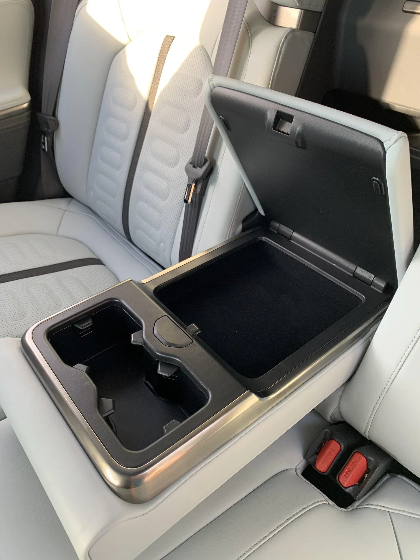 Rivian R1T R1S Test Drive Invitations are arriving! And First Mile events tab now available E3F6362B-6AEA-4E9C-A7B3-1D4AA101B35A