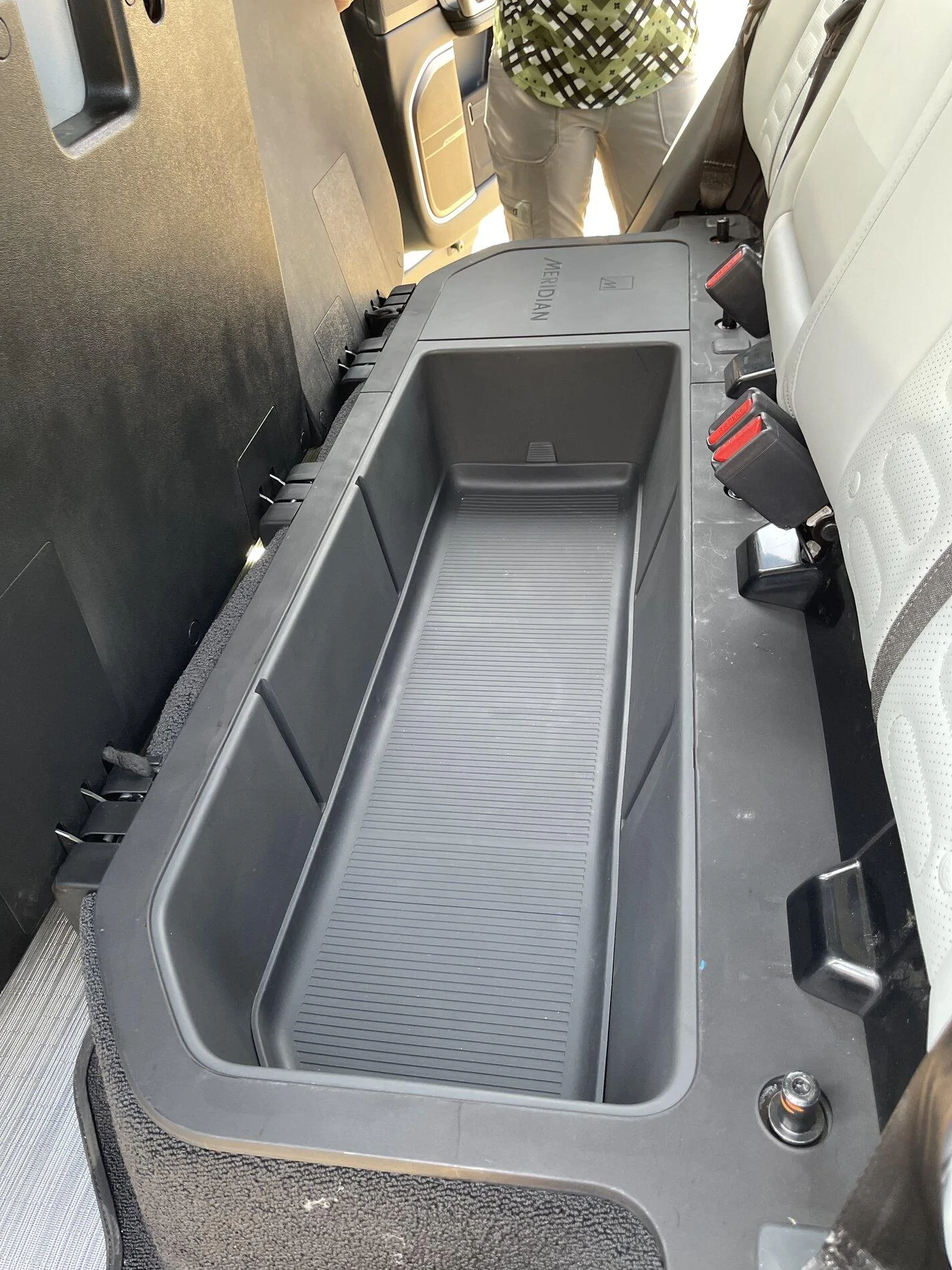 Rivian R1T R1S Real Rivian Photos & Videos 7F033D80-DAC8-420D-AD54-579ACACFECD0