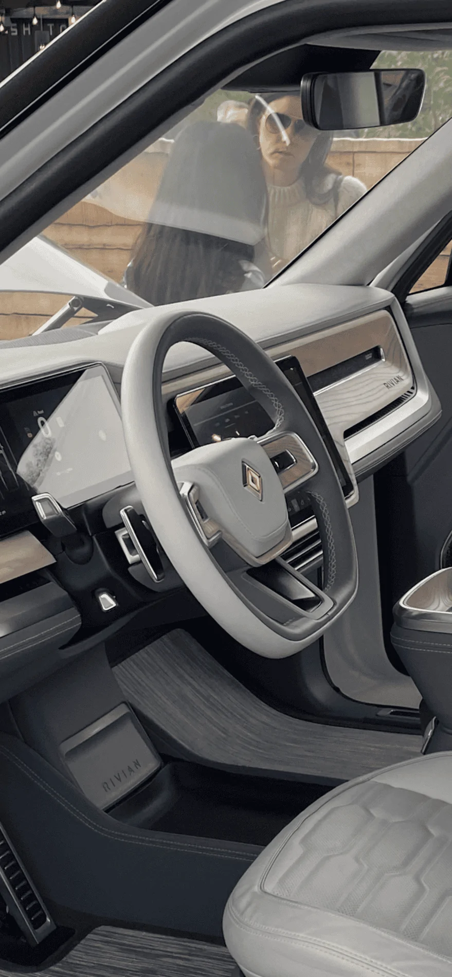 Rivian R1T R1S Real Rivian Photos & Videos D9C62BEF-2F9E-44F7-9E6C-7643640BEC0A