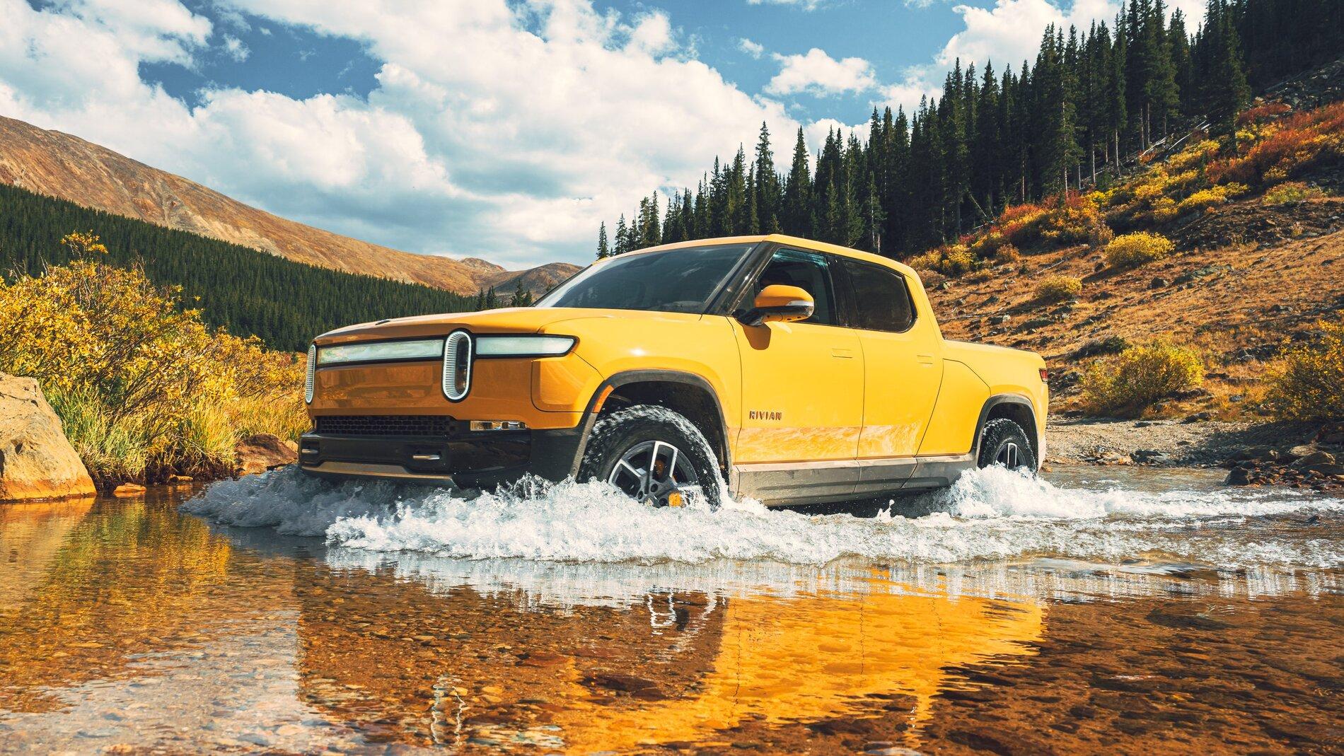 Rivian R1T R1S COMPASS YELLOW R1T Photos Compass Yellow R1T Rivian Pickup Truck 8