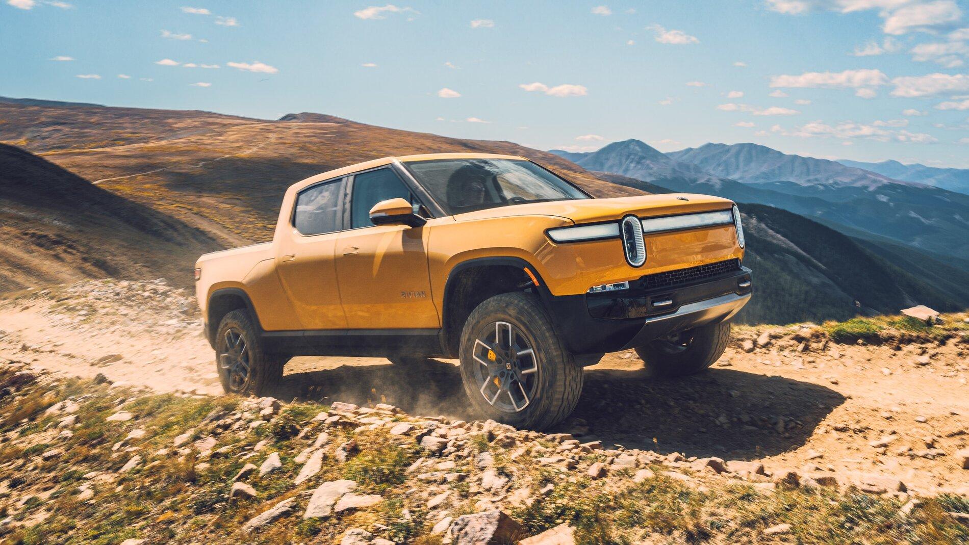 Rivian R1T R1S COMPASS YELLOW R1T Photos Compass Yellow R1T Rivian Pickup Truck 7