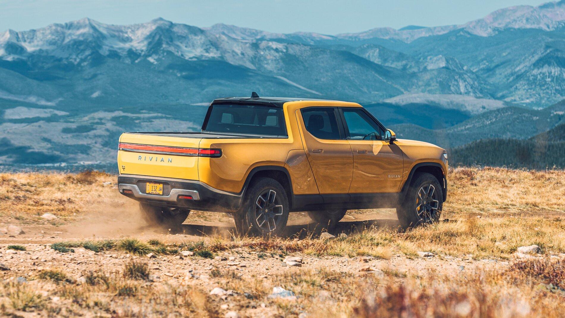 Rivian R1T R1S COMPASS YELLOW R1T Photos Compass Yellow R1T Rivian Pickup Truck 9