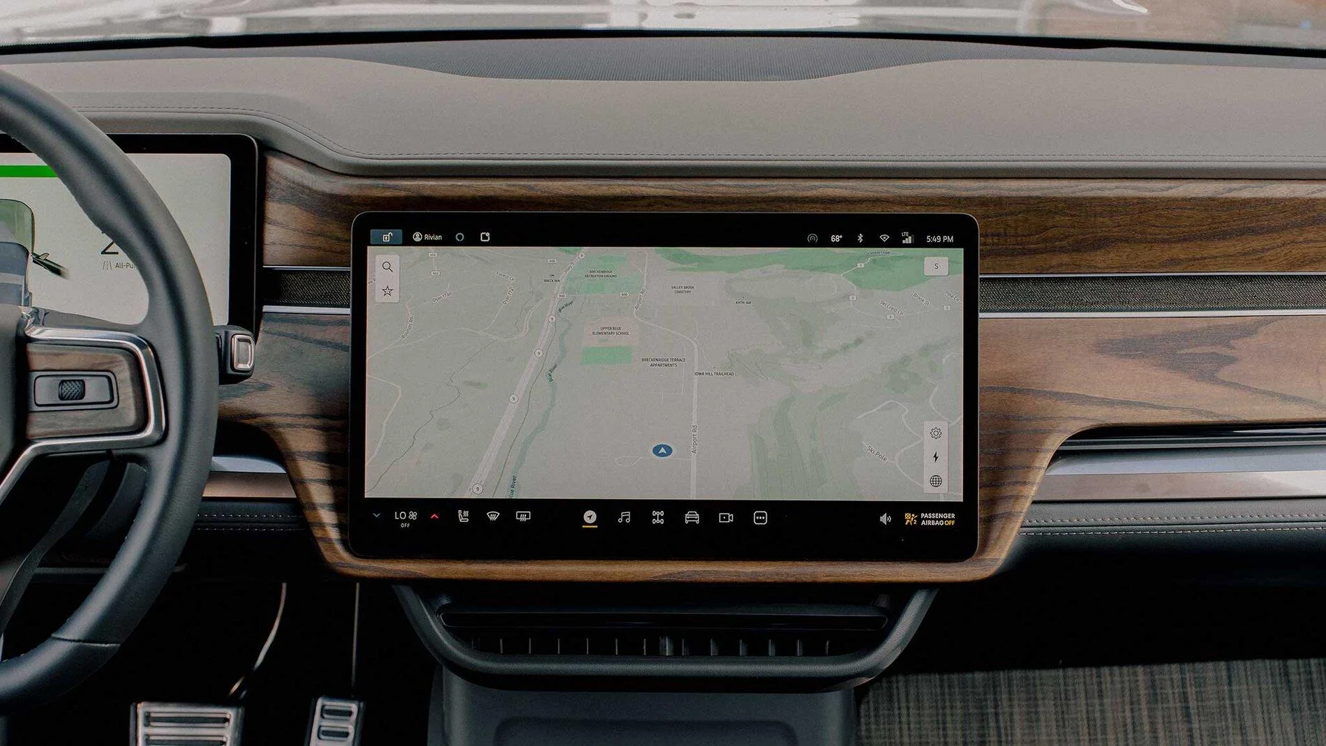 Rivian R1T R1S FOREST EDGE Rivian Interior Photos 2022-Rivian-R1T-43-2