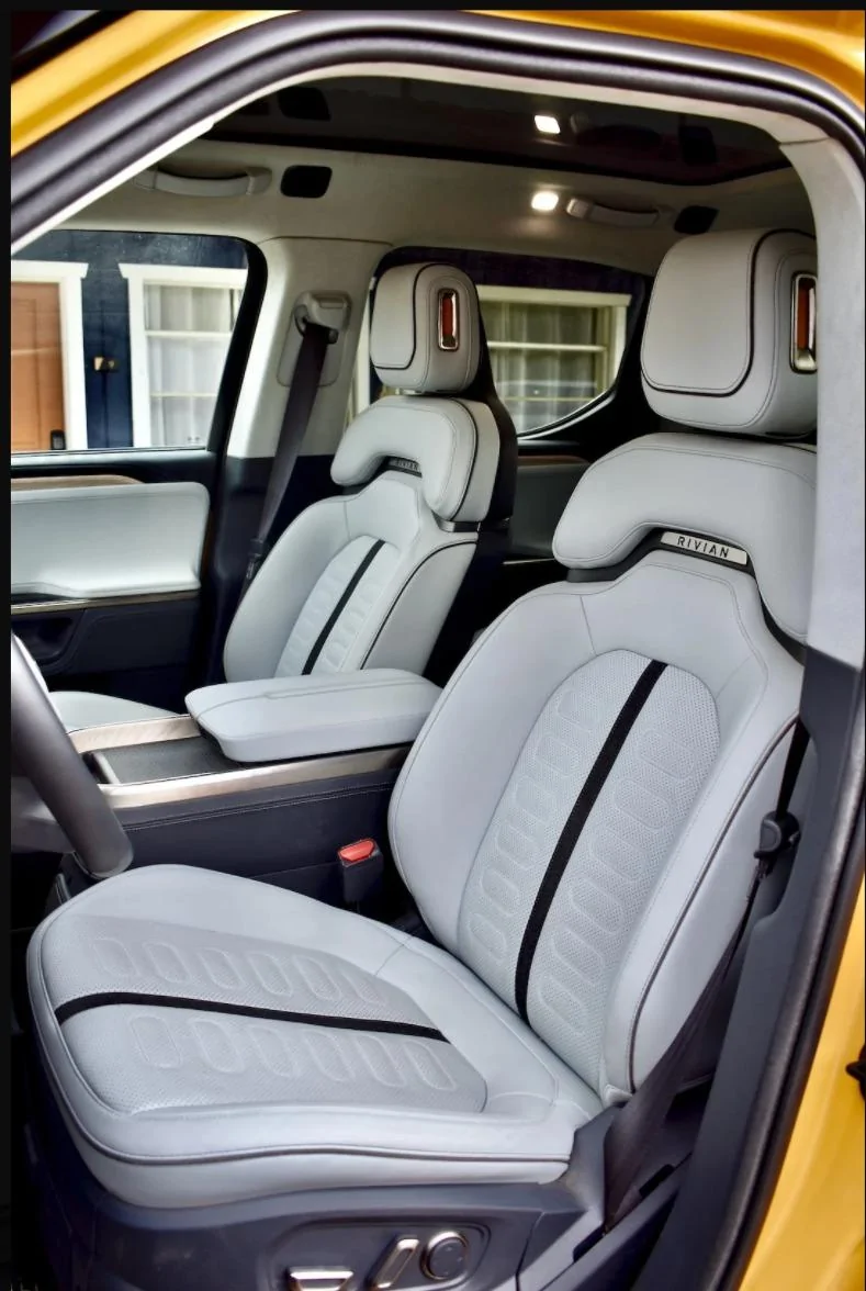 Rivian R1T R1S OCEAN COAST Rivian Interior Photos Thedrive_OC_6