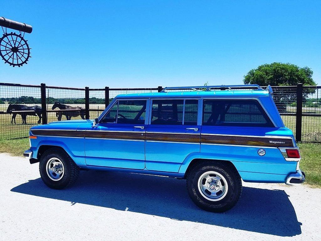 Rivian R1T R1S My Rivian Competition ?hash=3b16c9cb6dffbecb5f733e01d04794a9