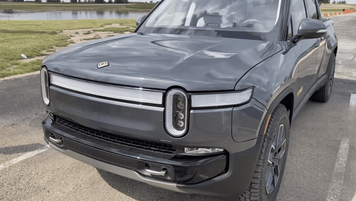 Rivian R1T R1S El CAP GRANITE Rivian Photos rivian-r1t-el-cap-granite-5-png