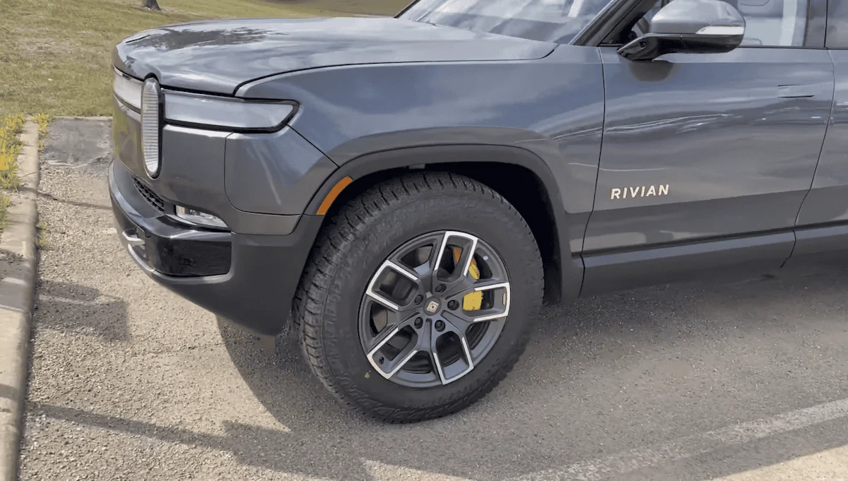Rivian R1T R1S El CAP GRANITE Rivian Photos rivian-r1t-el-cap-granite-6-png