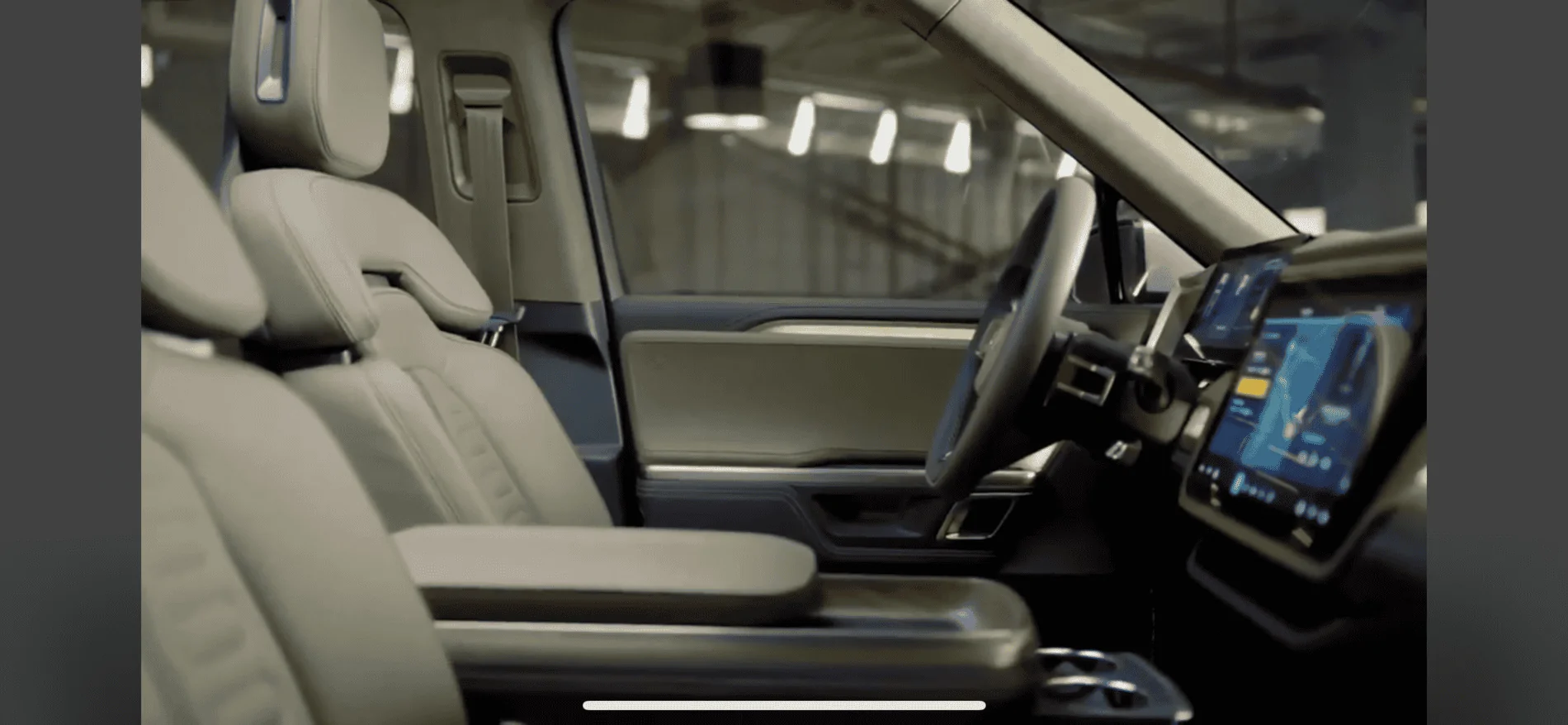 Rivian R1T R1S Rivian interior ambient light IMG_9904
