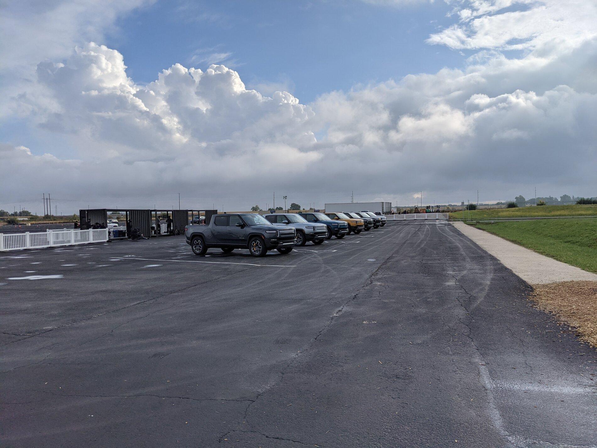 Rivian R1T R1S (UPDATED) My review: I got behind the wheel of R1T and here are the details if you are interested! PXL_20211003_140101702.MP