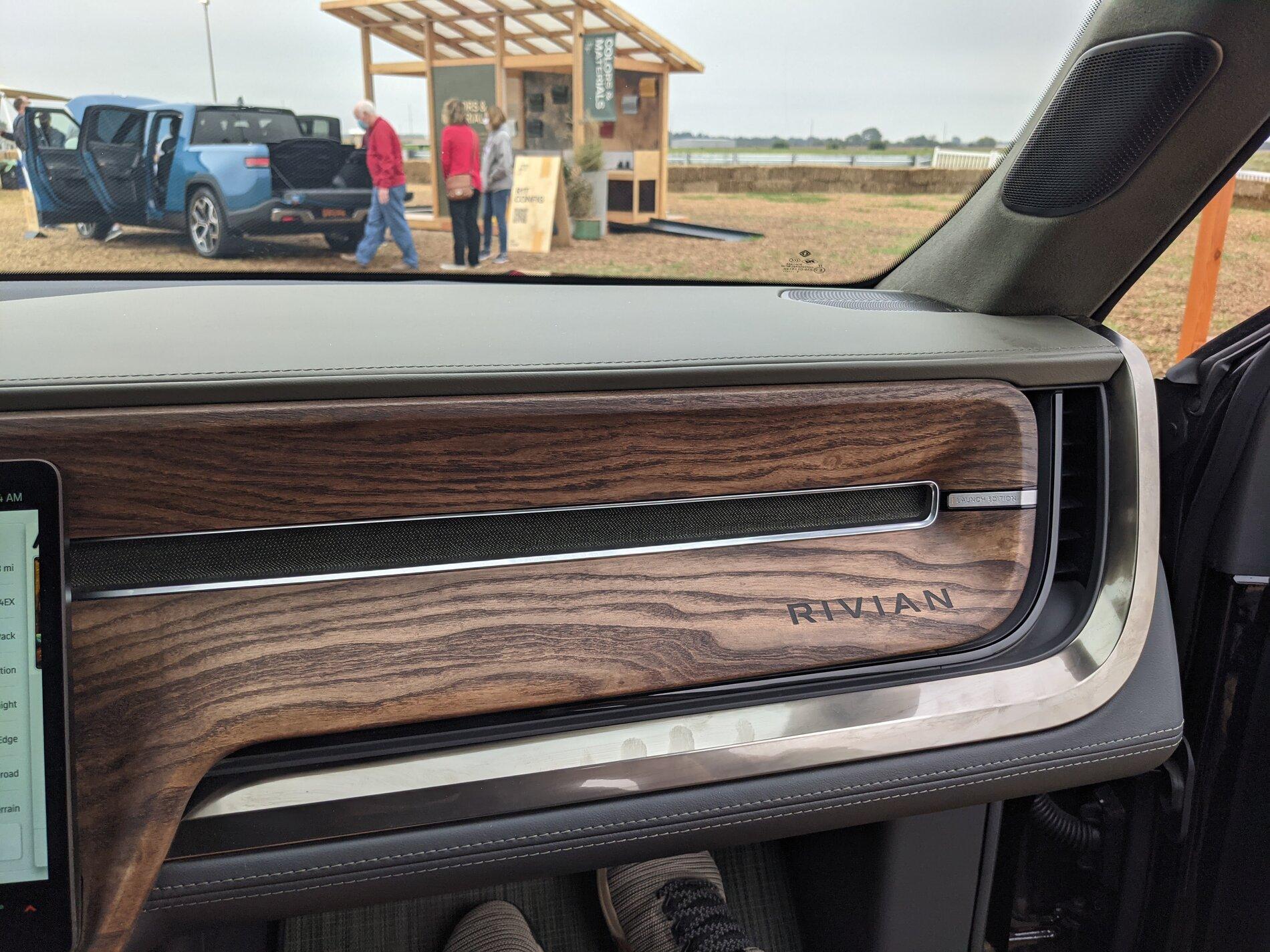 Rivian R1T R1S FOREST EDGE Rivian Interior Photos pxl_20211002_141441923-mp-