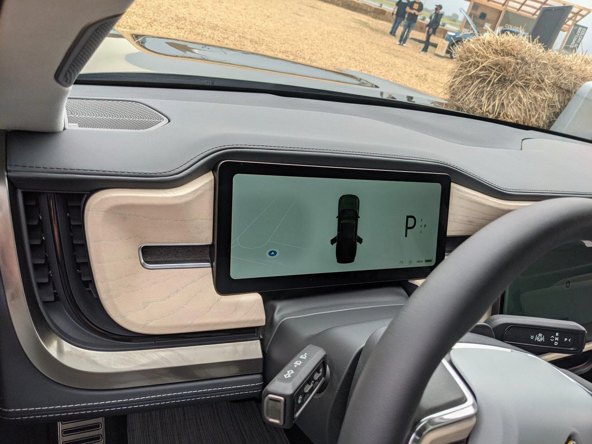 Rivian R1T R1S OCEAN COAST Rivian Interior Photos pxl_20211002_150702686-mp-jpg