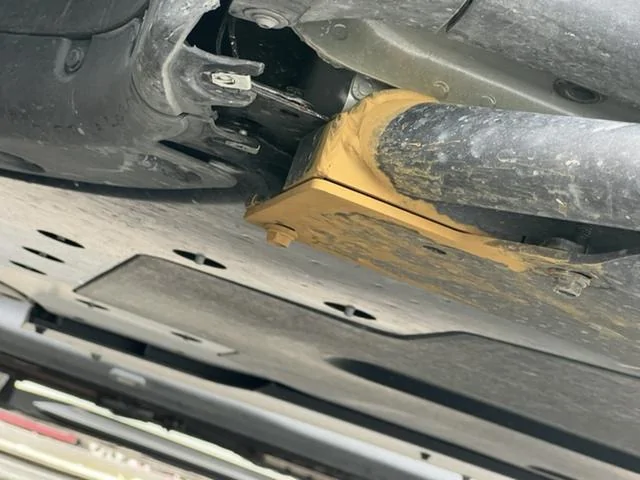 Rivian R1T R1S EV Sportline Running Boards Rusting after 2 Months Image-3