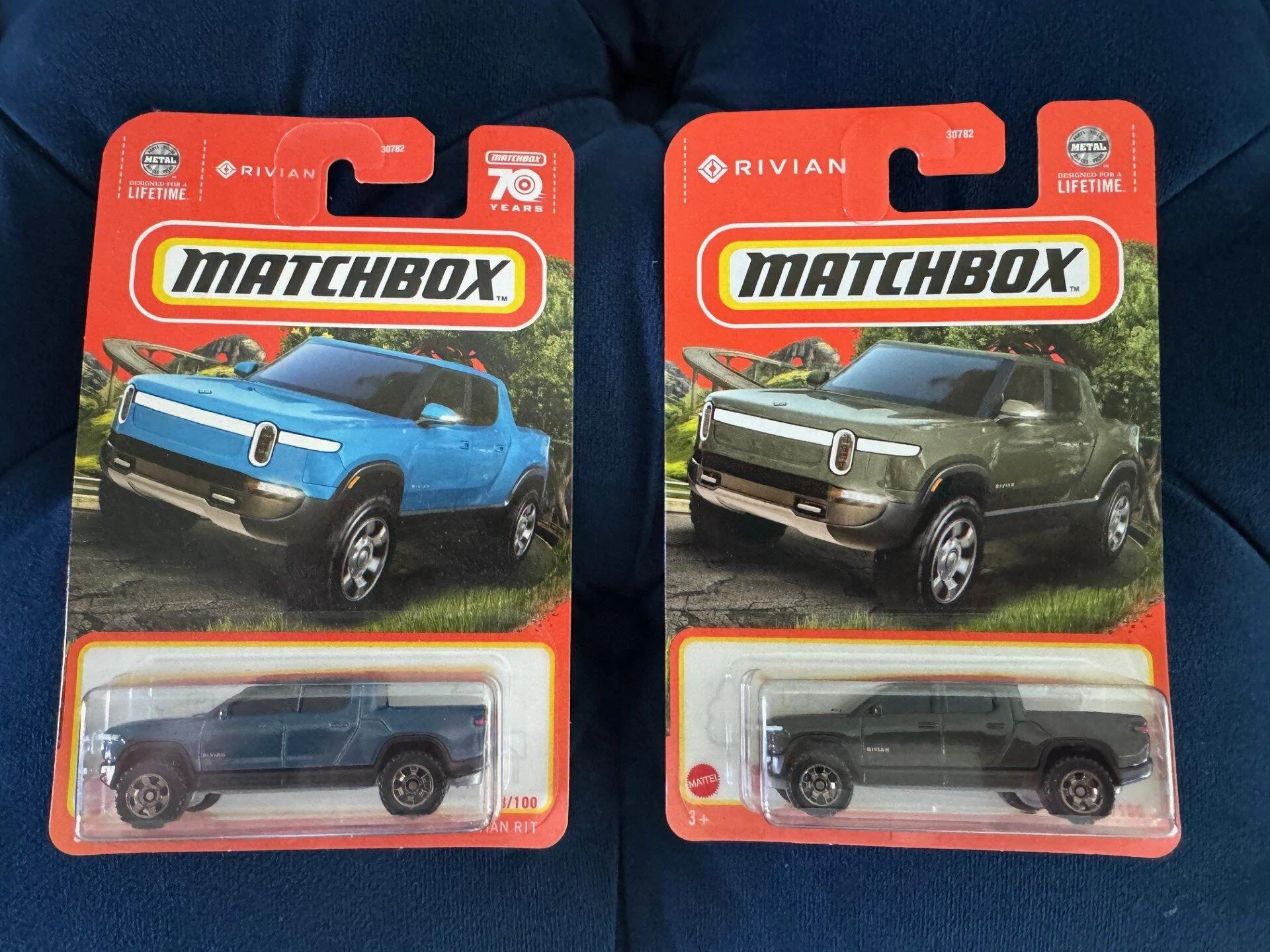 Rivian R1T R1S Matchbox Rivian R1T is Released! thumbnail_IMG_3621