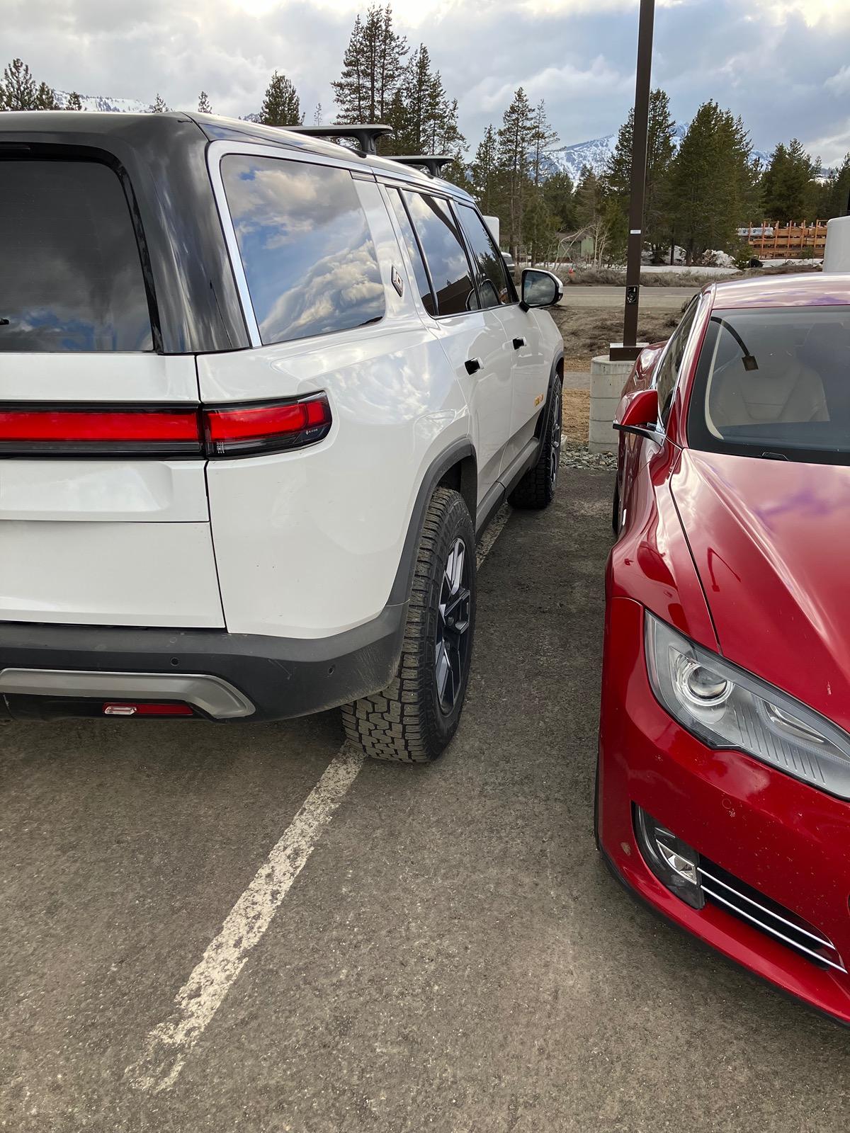 Rivian R1T R1S First Charge with A2Z NACS to CCS adapter (success!) IMG_0012