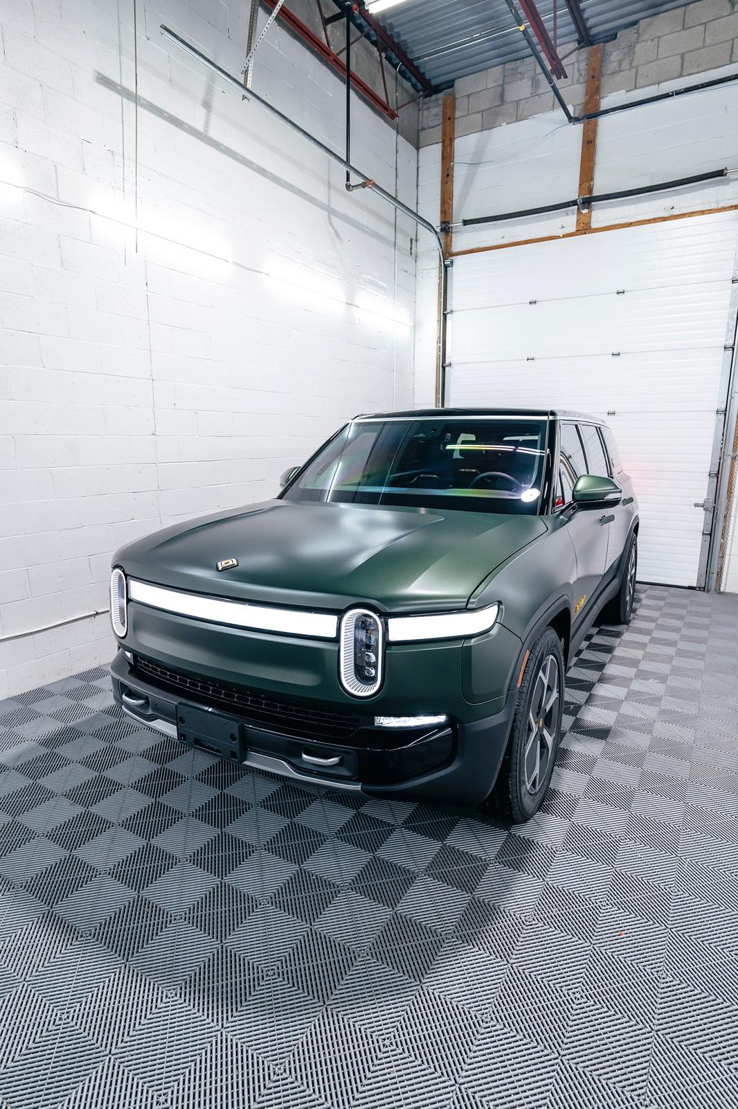 Rivian R1T R1S ? Elevate Your Rivian Experience in Toronto! ?? - PPF, Ceramic Coating, and Window Tinting DSC00305