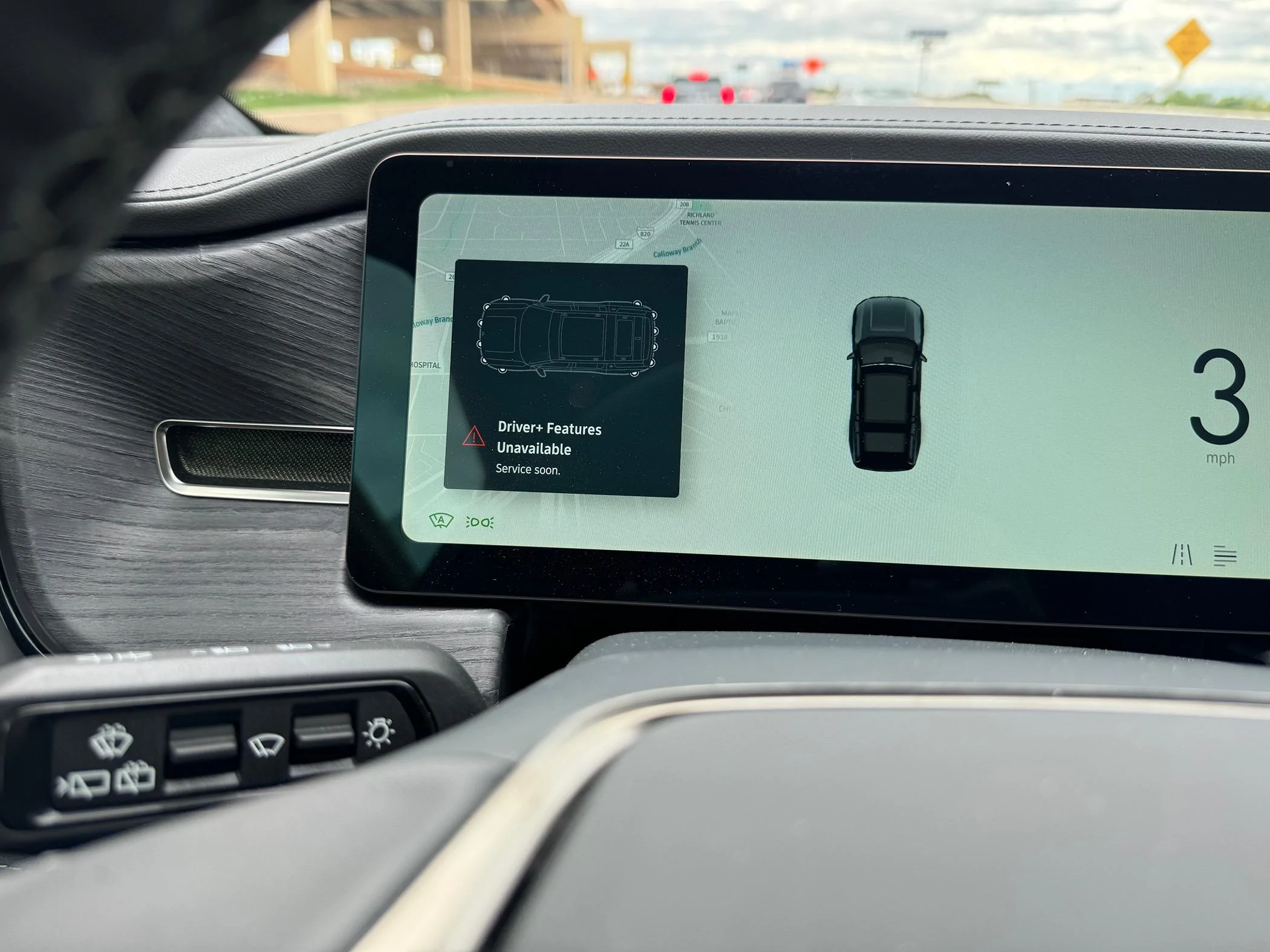 Rivian R1T R1S Driver + Unavailable IMG_1400