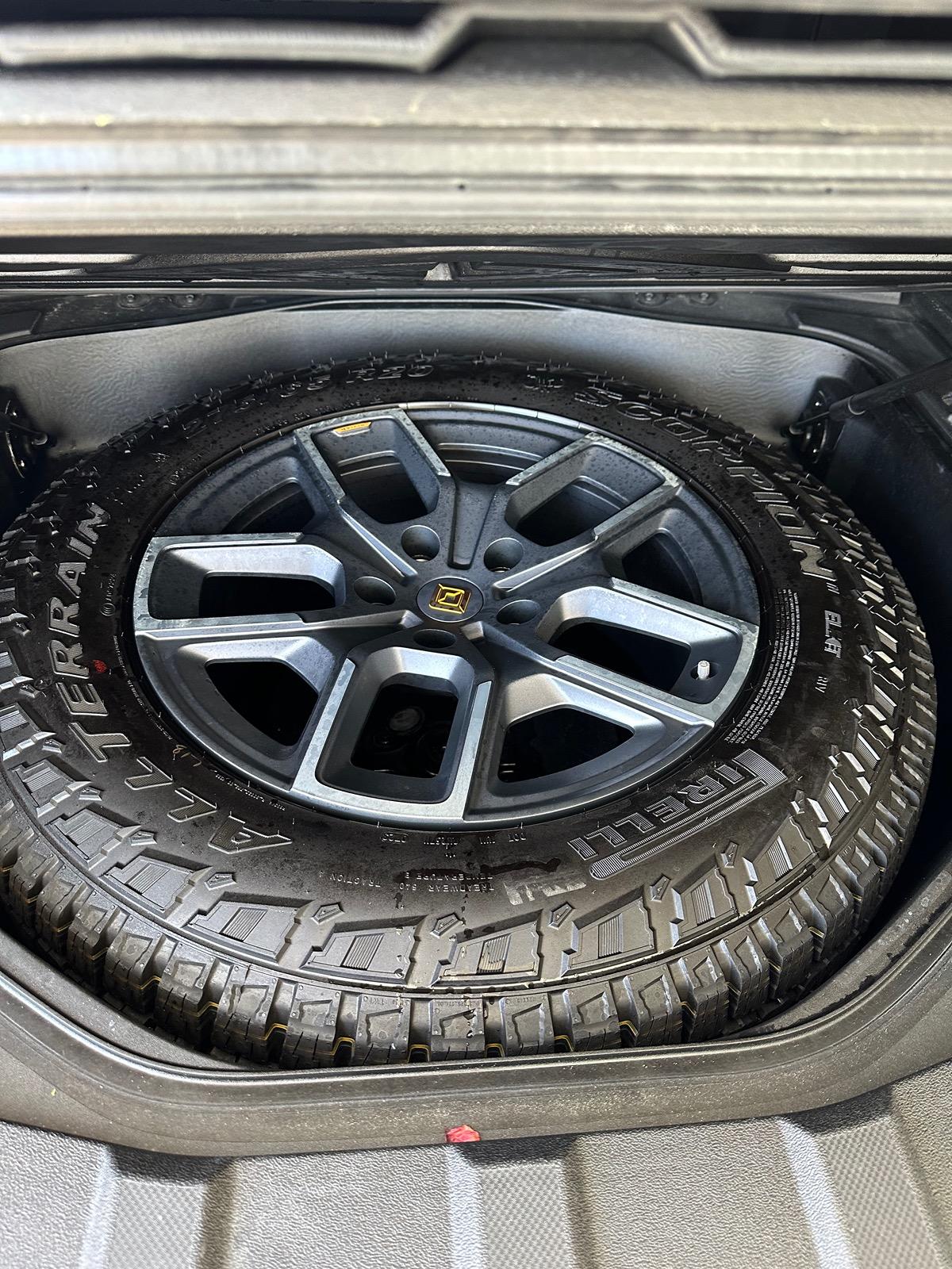 Rivian R1T R1S WTB : 20" OEM AT Wheels IMG_4348