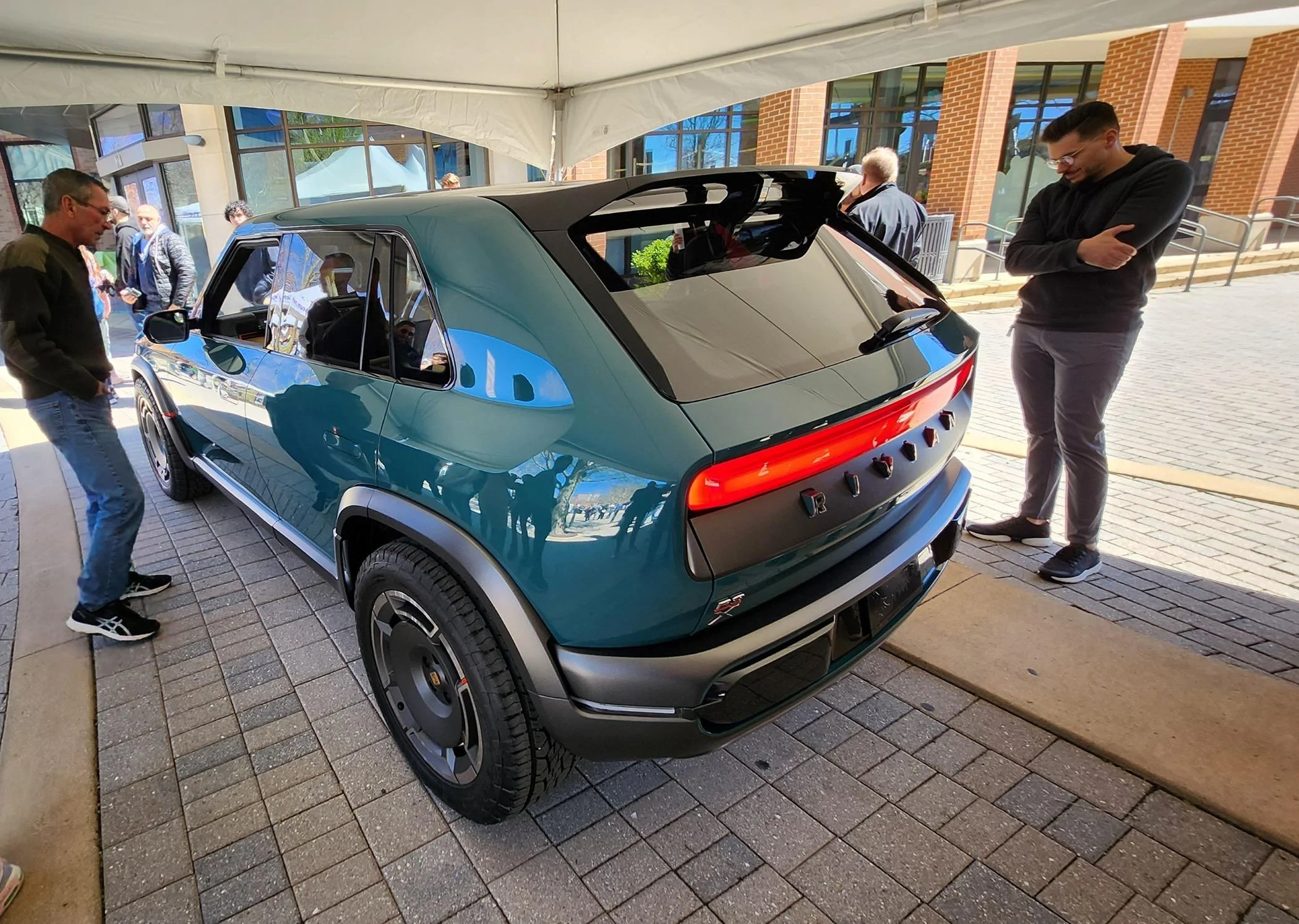 Rivian R1T R1S R2 / R3 event in Bloomington? (Update w/ Trib article) Rear