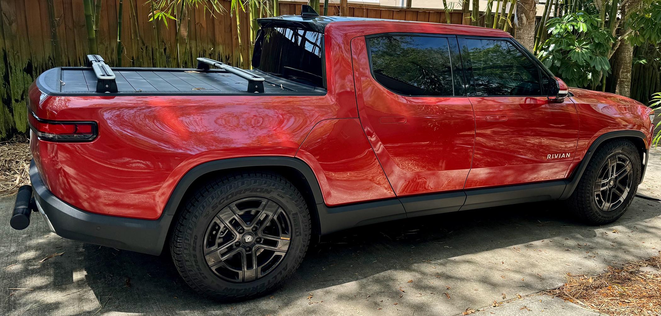 Rivian R1T R1S R1T Max Pack Real World Range FWIW: 315 miles IMG_0065