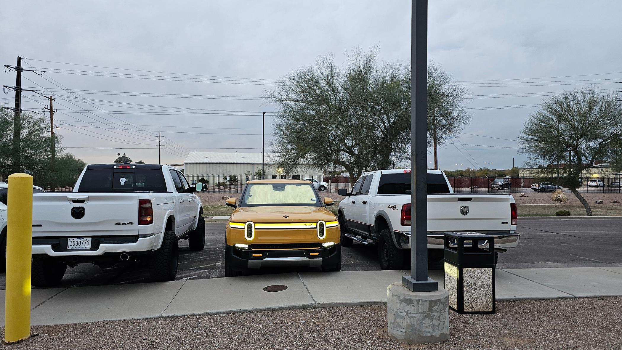 Rivian R1T R1S Random Rivian Photos of the Day - Post Yours! 📸 20240120_173504