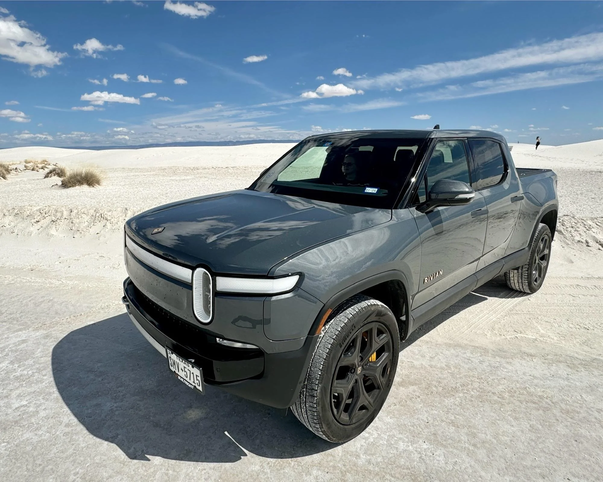 Rivian R1T R1S Random Rivian Photos of the Day - Post Yours! 📸 IMG_0676