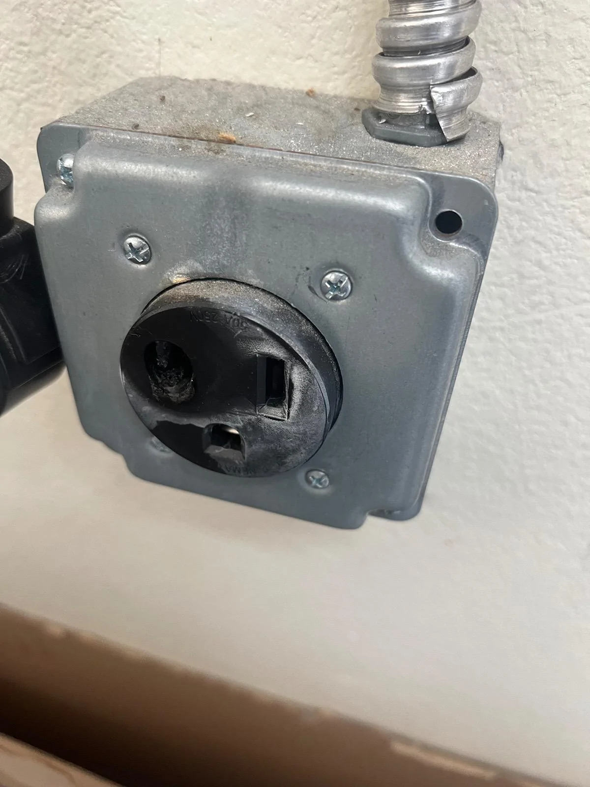 Rivian R1T R1S Burnt 240V outlet IMG_1438