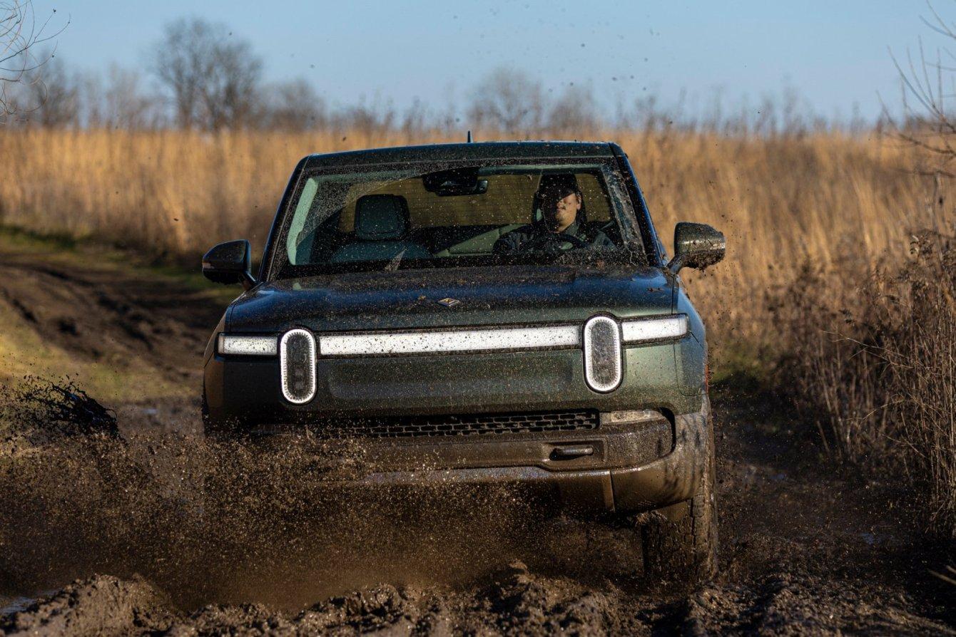 Rivian R1T R1S Rivian offering free XPEL Stealth PPF wrap during factory shutdown!! $5K value rivian