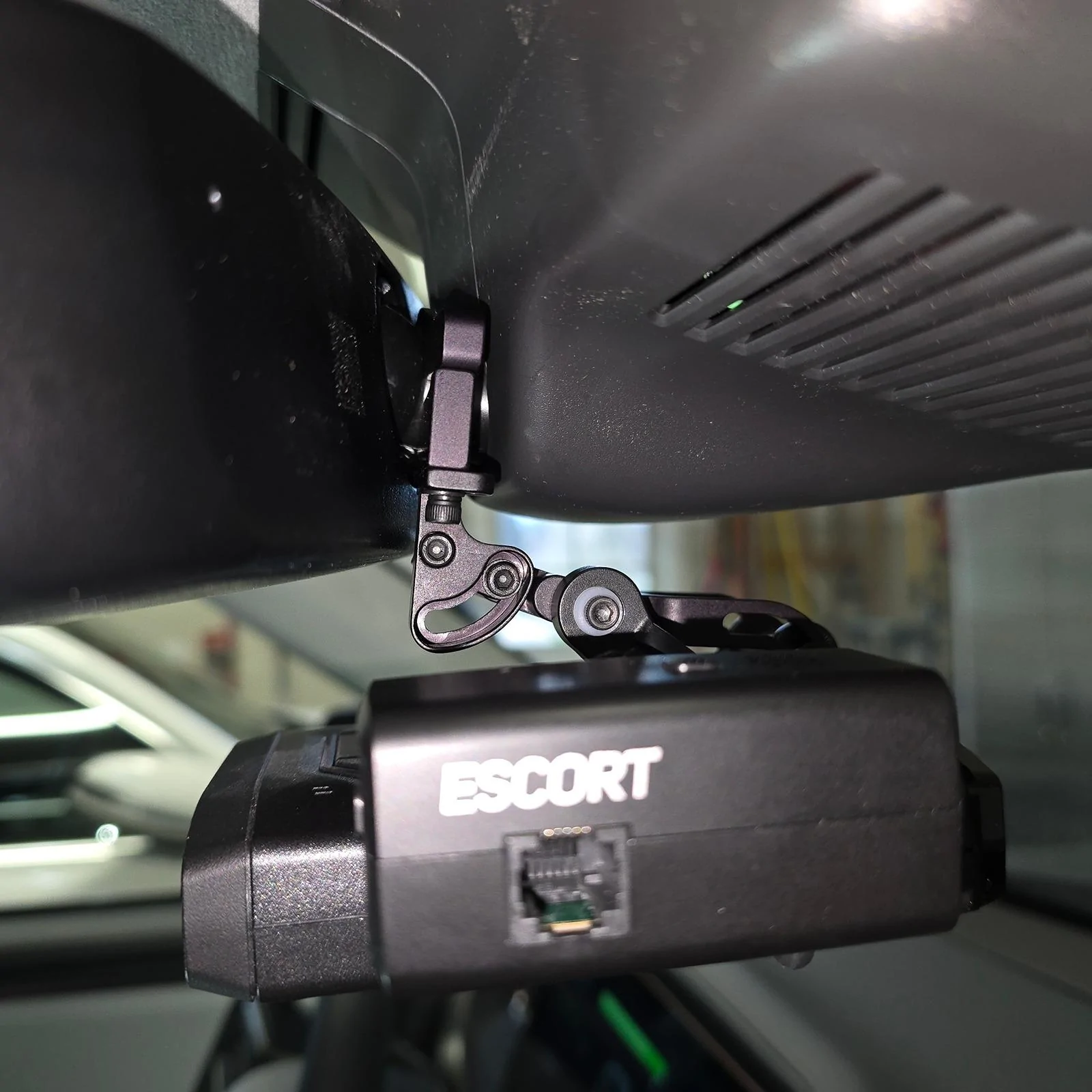 Rivian R1T R1S Radar Detector hardwire, who has done it? 20240409_192425