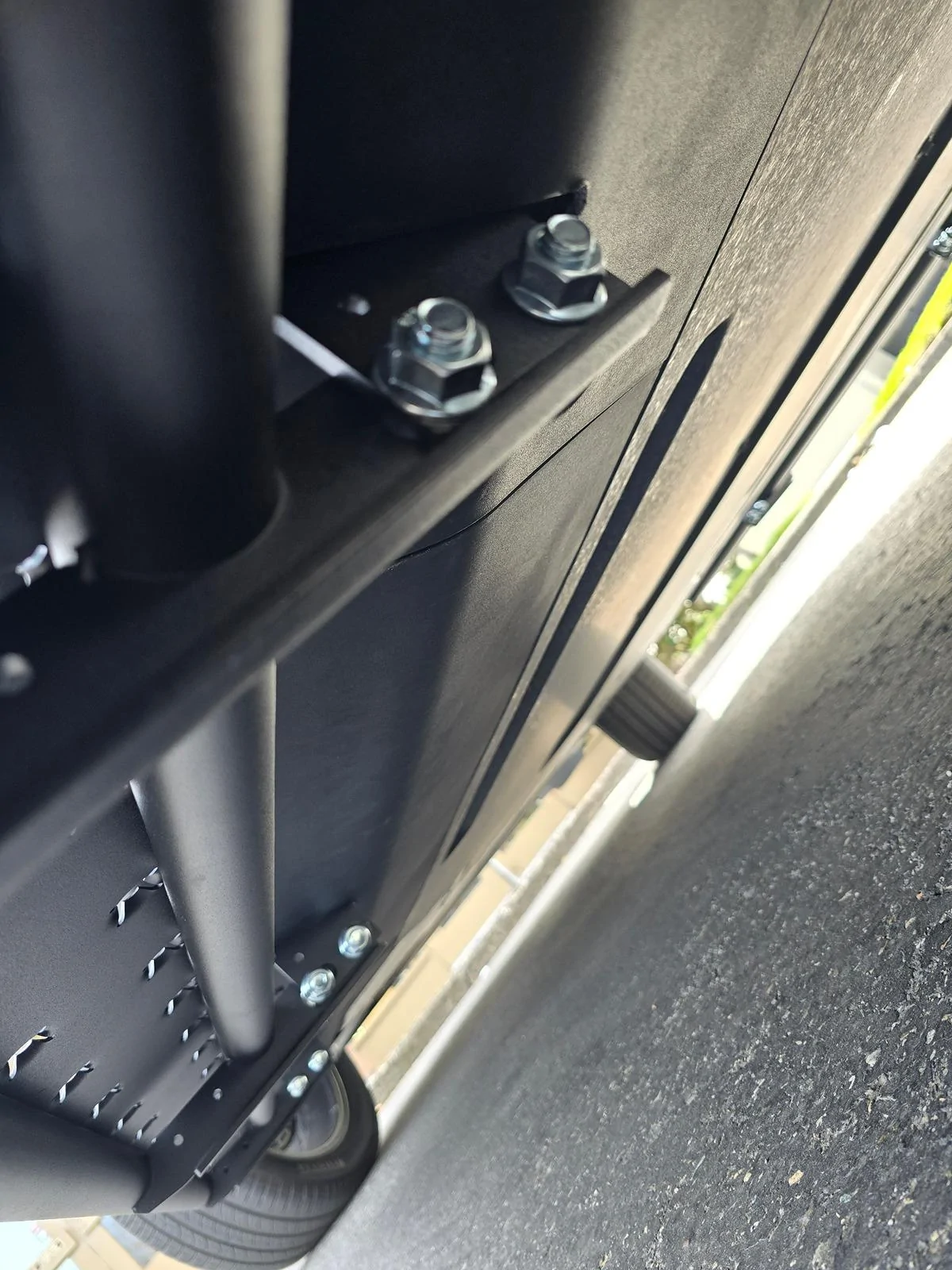 Rivian R1T R1S R1S running boards recommendations? 20240410_150945