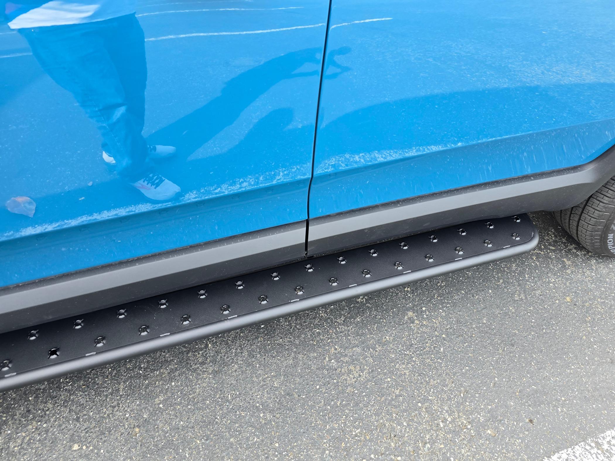 Rivian R1T R1S R1S running boards recommendations? 20240410_150929