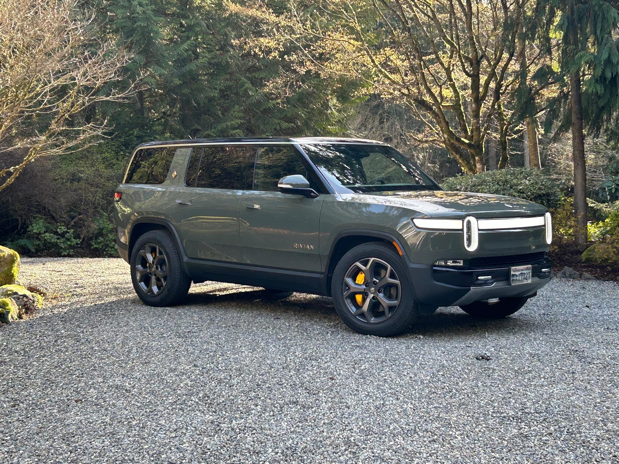 Rivian R1T R1S Powder Coated 21's IMG_1070