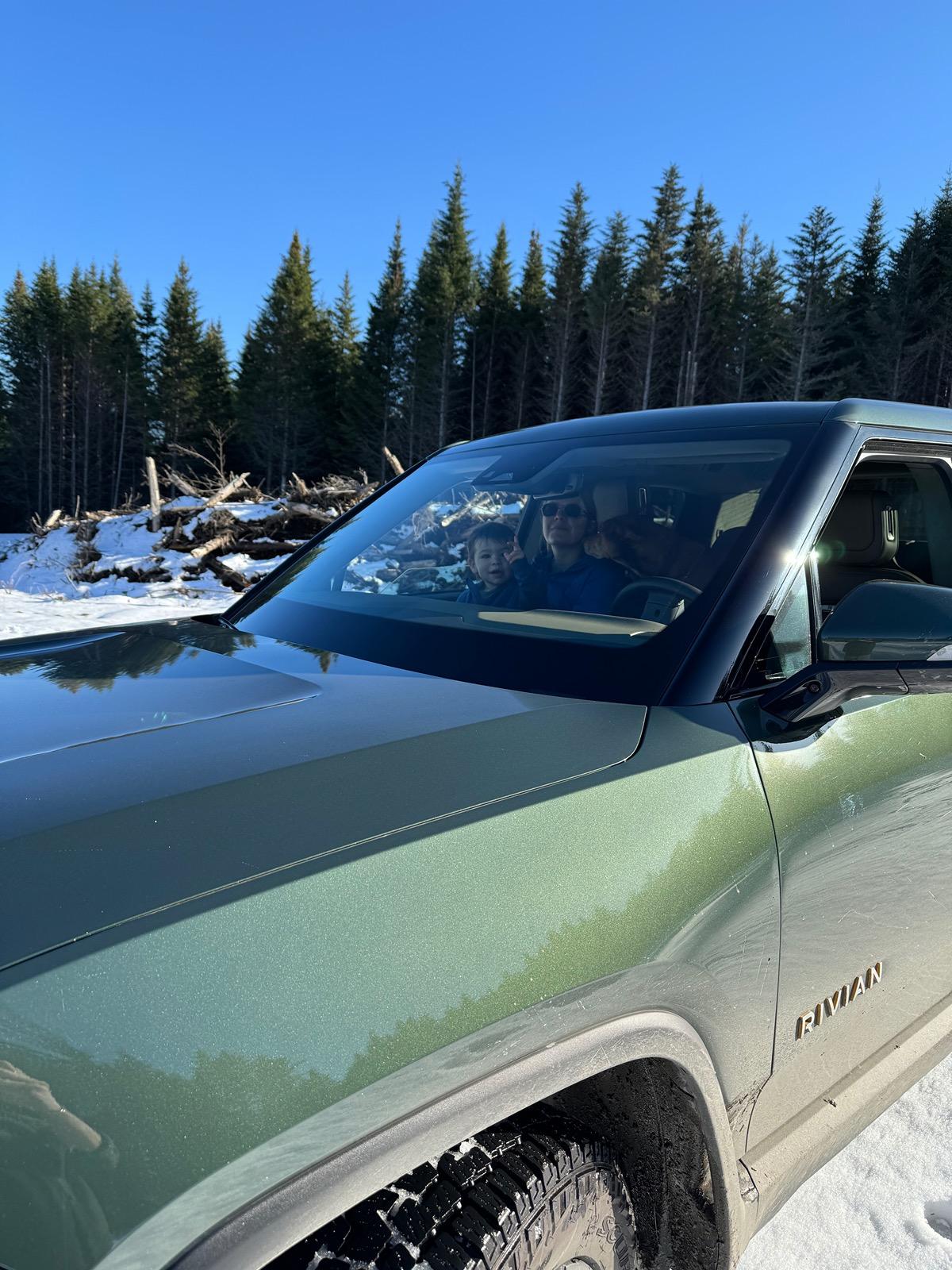 Rivian R1T R1S Eclipse + Superchargers + Rivian = Chaos 1712804151562-85