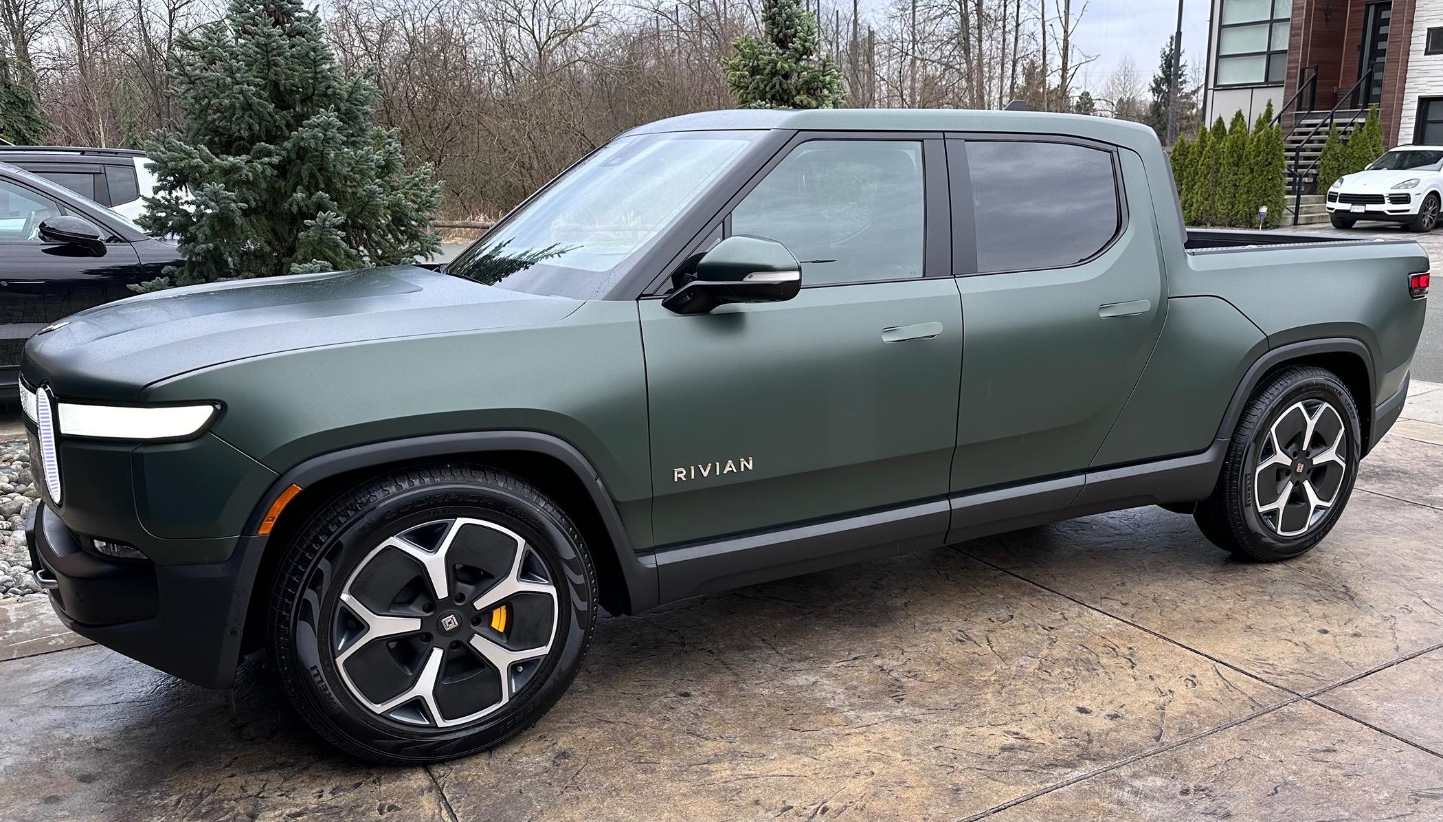 Matte Color Rivian Matte wrap gang! Let's see photos of your matte Rivian R1T & R1S | Page ...