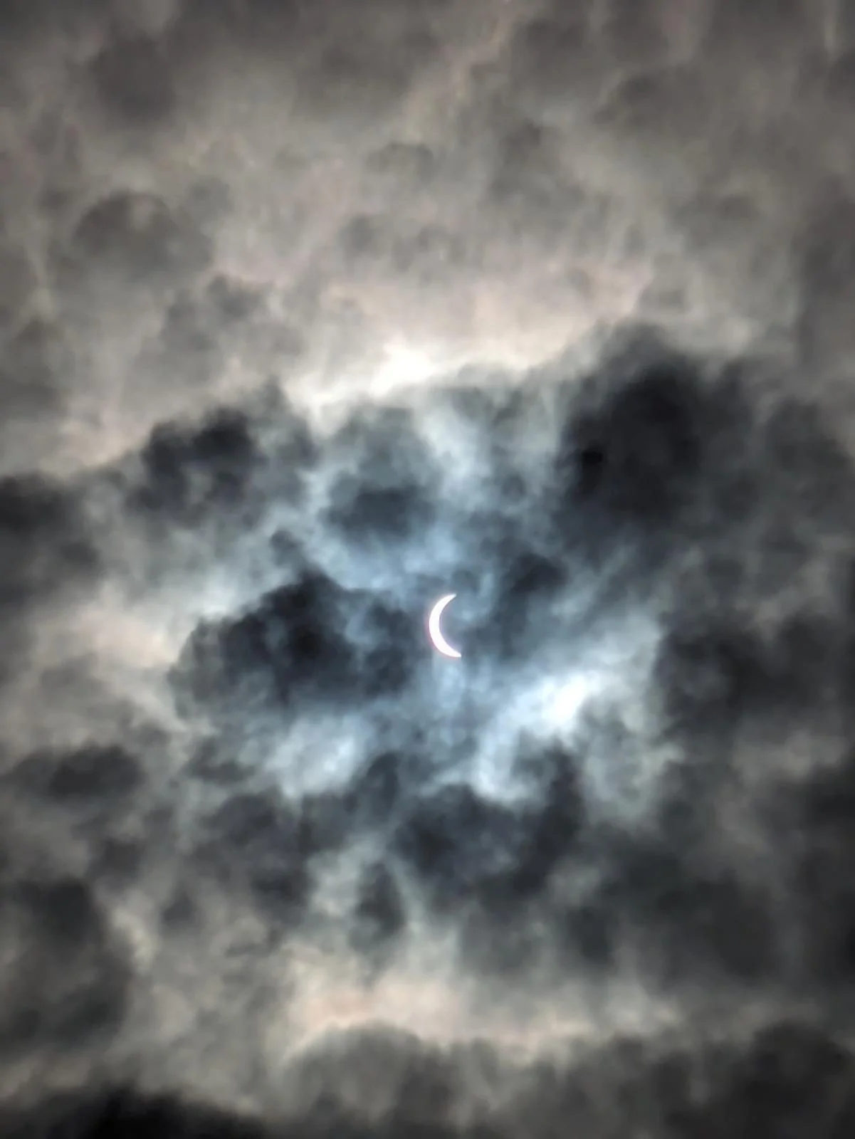 Rivian R1T R1S So you thought the large sun/moon roof was useless? Solar Eclipse Fun 1000006069