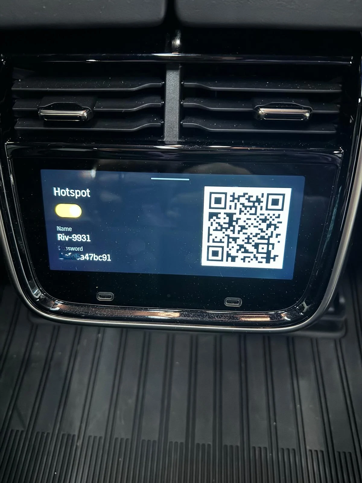 Rivian R1T R1S 2024.11.2 Software Update Released! => Release Notes: Send Navigation, Mapping, Charging Feedback/Scores + Rear Display Improvements + More IMG_0234