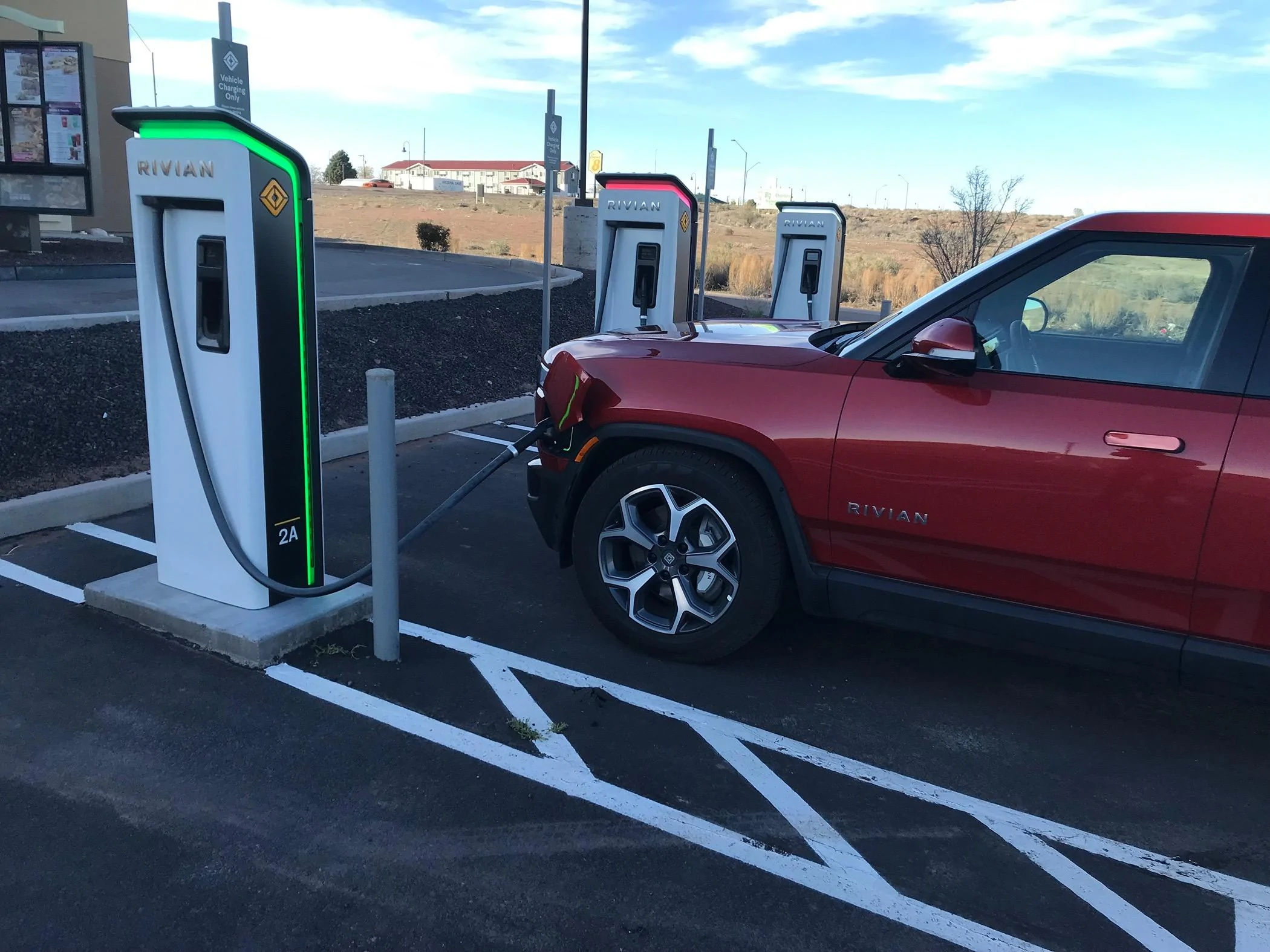 Rivian R1T R1S RAN Chargers Backward? IMG_0625