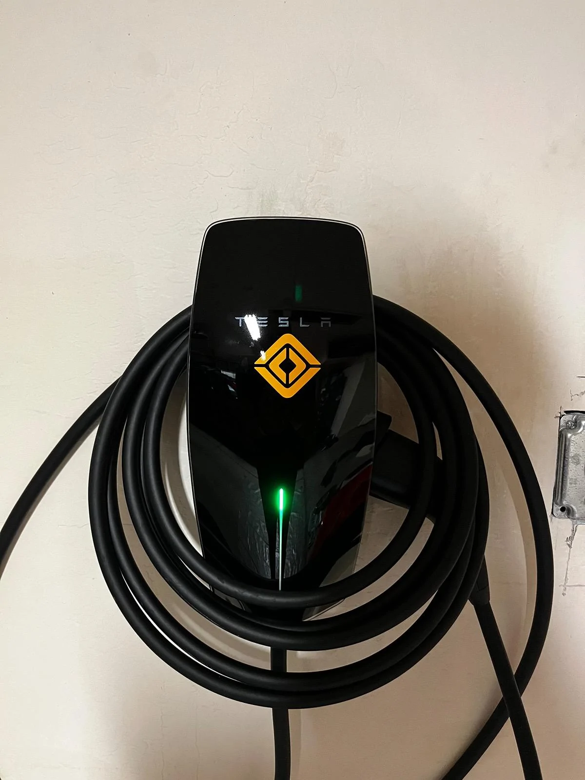 Rivian R1T R1S Show off your Level 2 Home Charger installs here IMG_4722