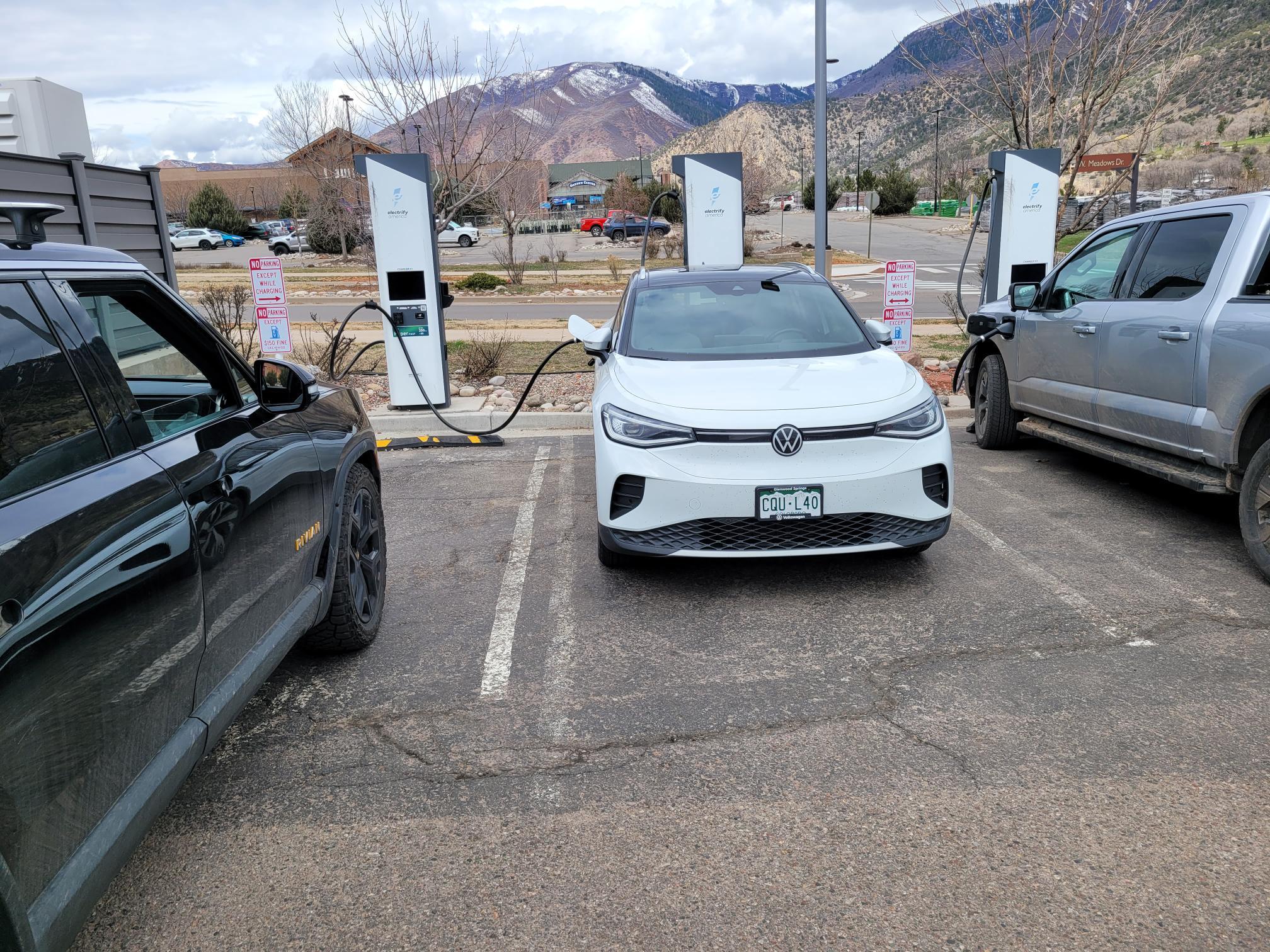 Rivian R1T R1S Let's talk Tesla Supercharger parking etiquette... ParkCharge2slots