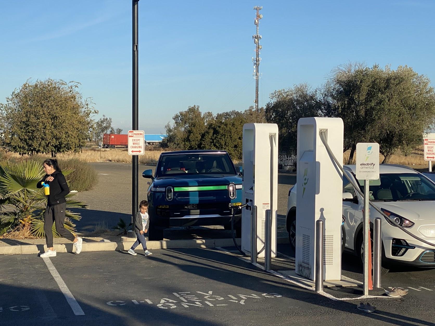 Rivian R1T R1S Strategic ways not to block two Tesla stations 36EBF3AA-ACD8-41F1-A6AE-D490CC7B1DF9