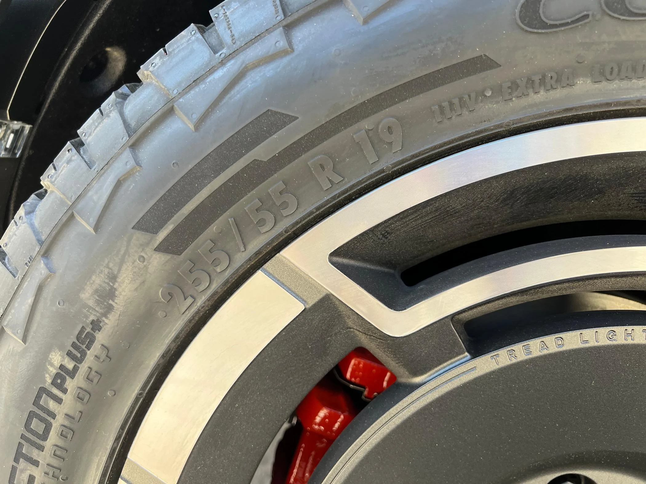 Rivian R1T R1S R2 and R3X visit San Jose (photos, reactions, tire sizes) IMG_5468