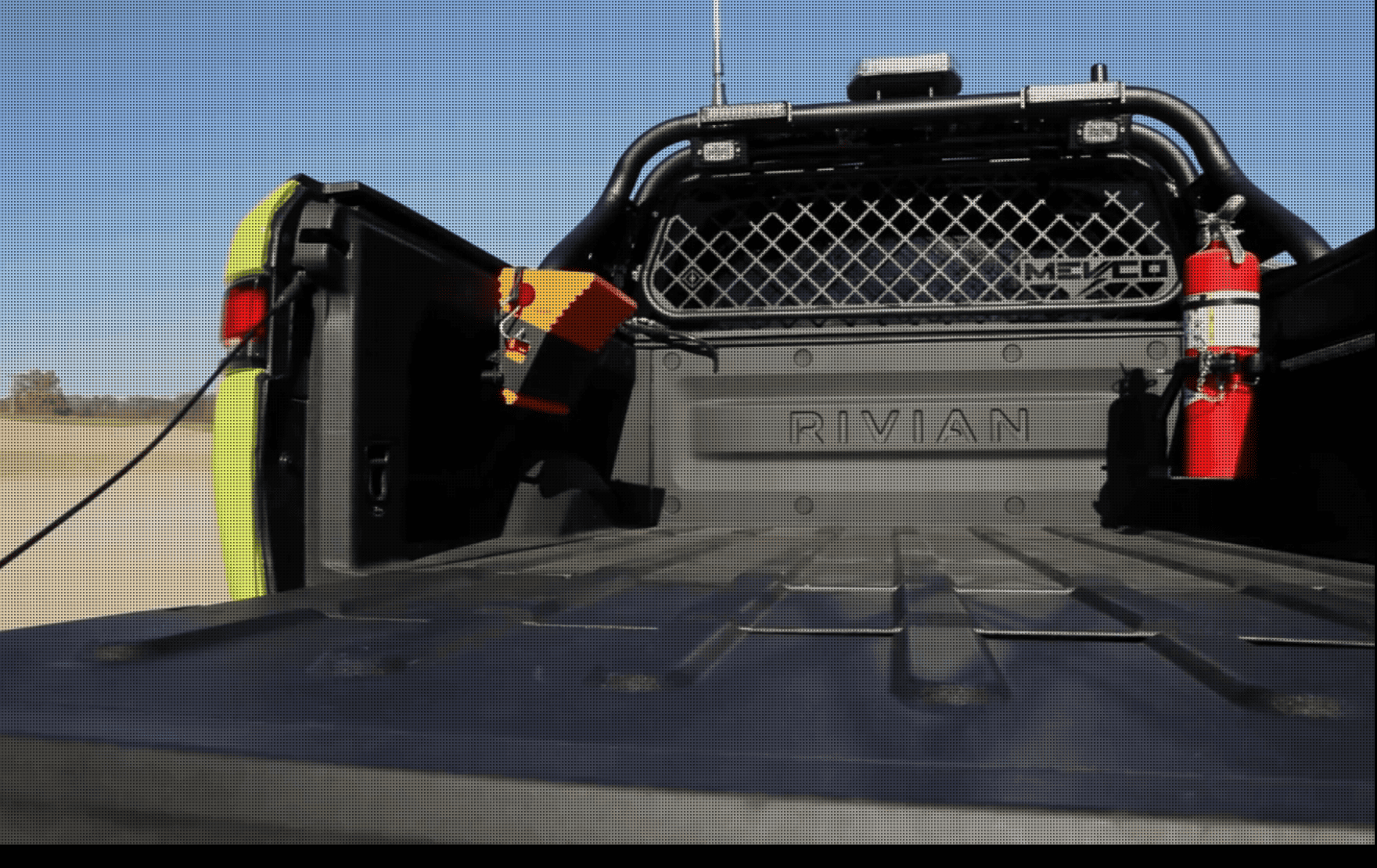 Rivian R1T R1S What Bed Rack is this? 1714019066542-ov