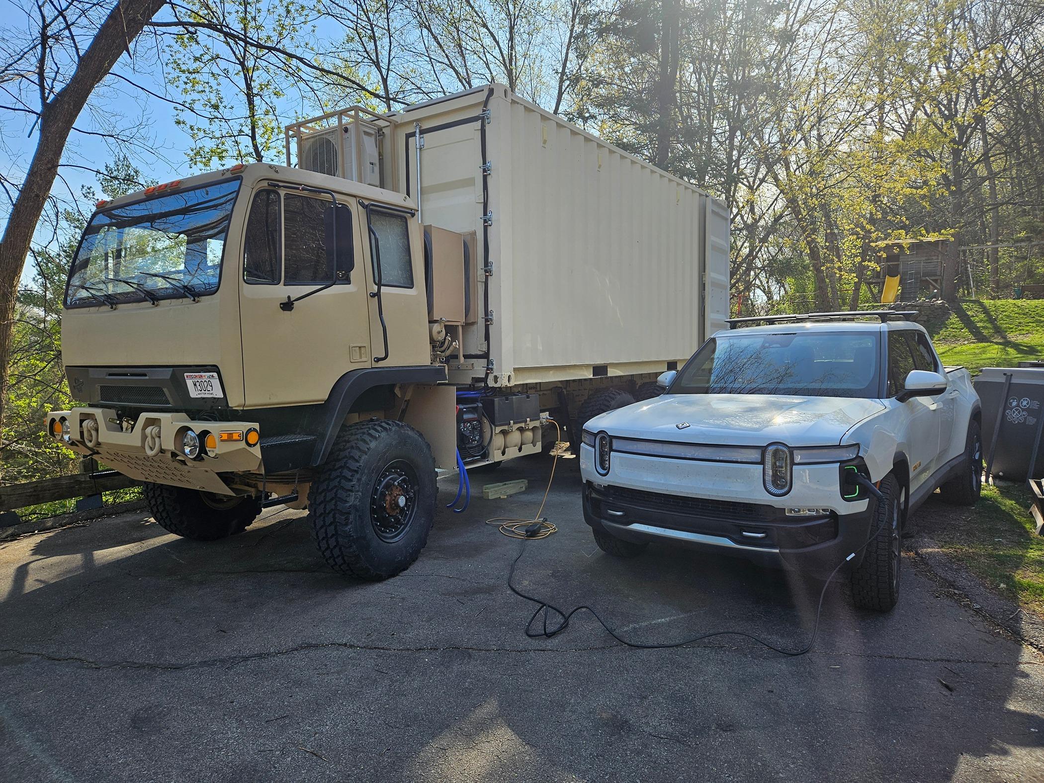 Rivian R1T R1S Slightly different way to charge 1000003085