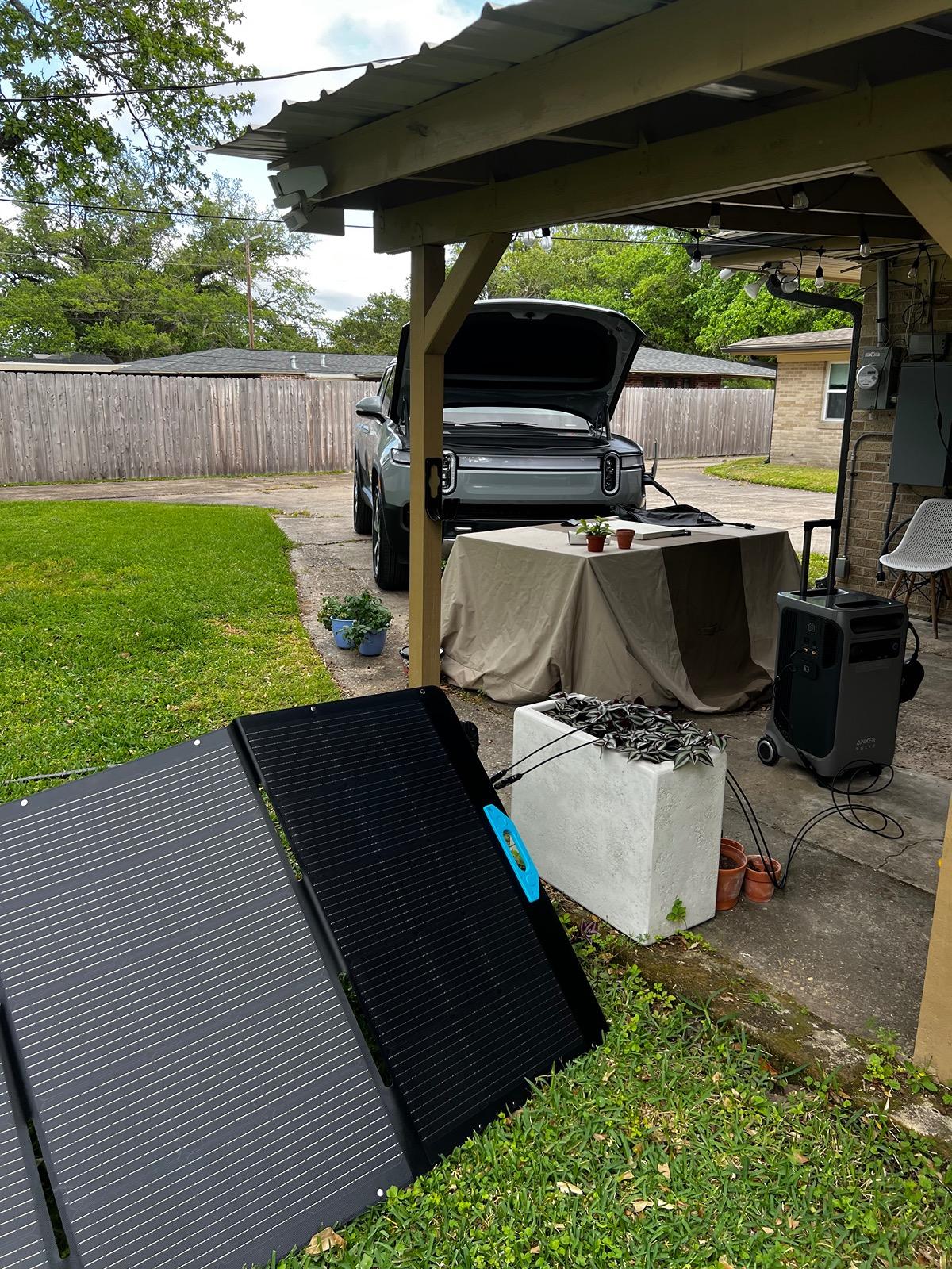 Rivian R1T R1S Solar Charging IMG_4024