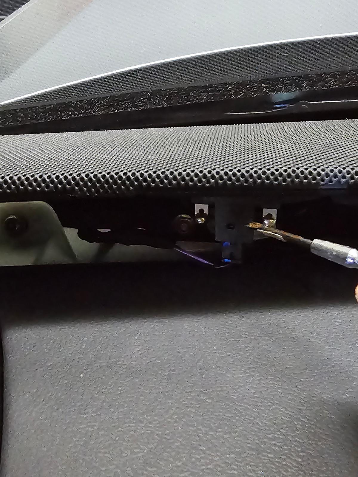 Rivian R1T R1S Dash rattle mitigation - dash disassemble DIY 20240426_130513