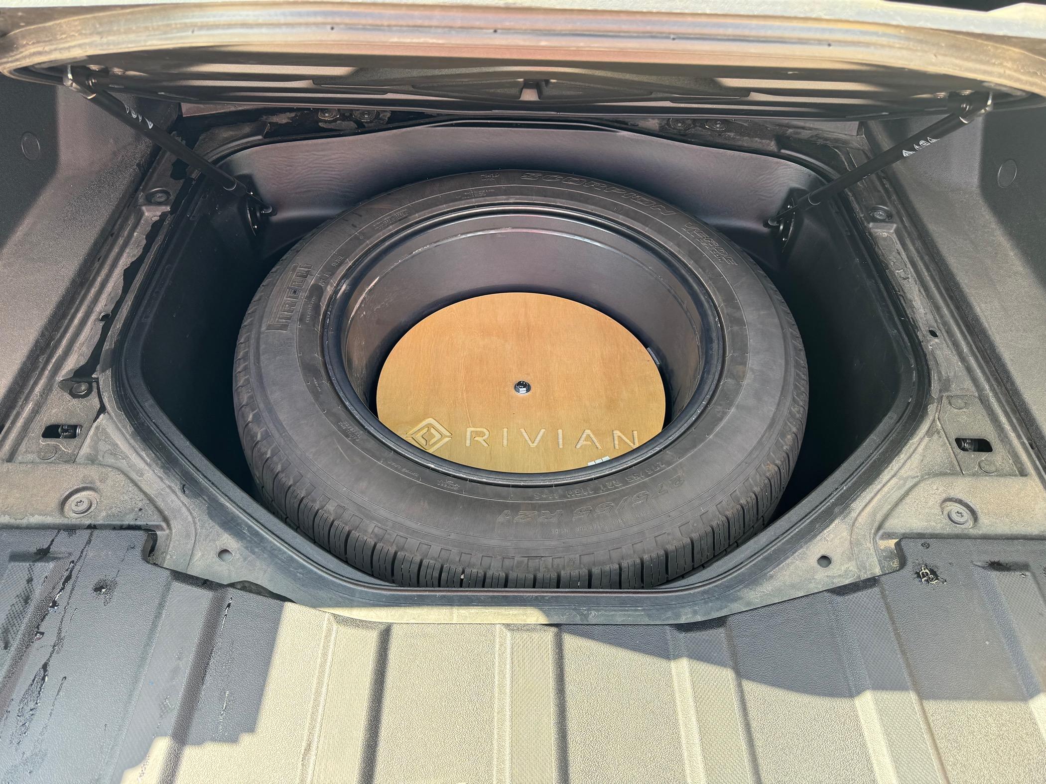 Rivian R1T R1S Spare Tire Question IMG_0734